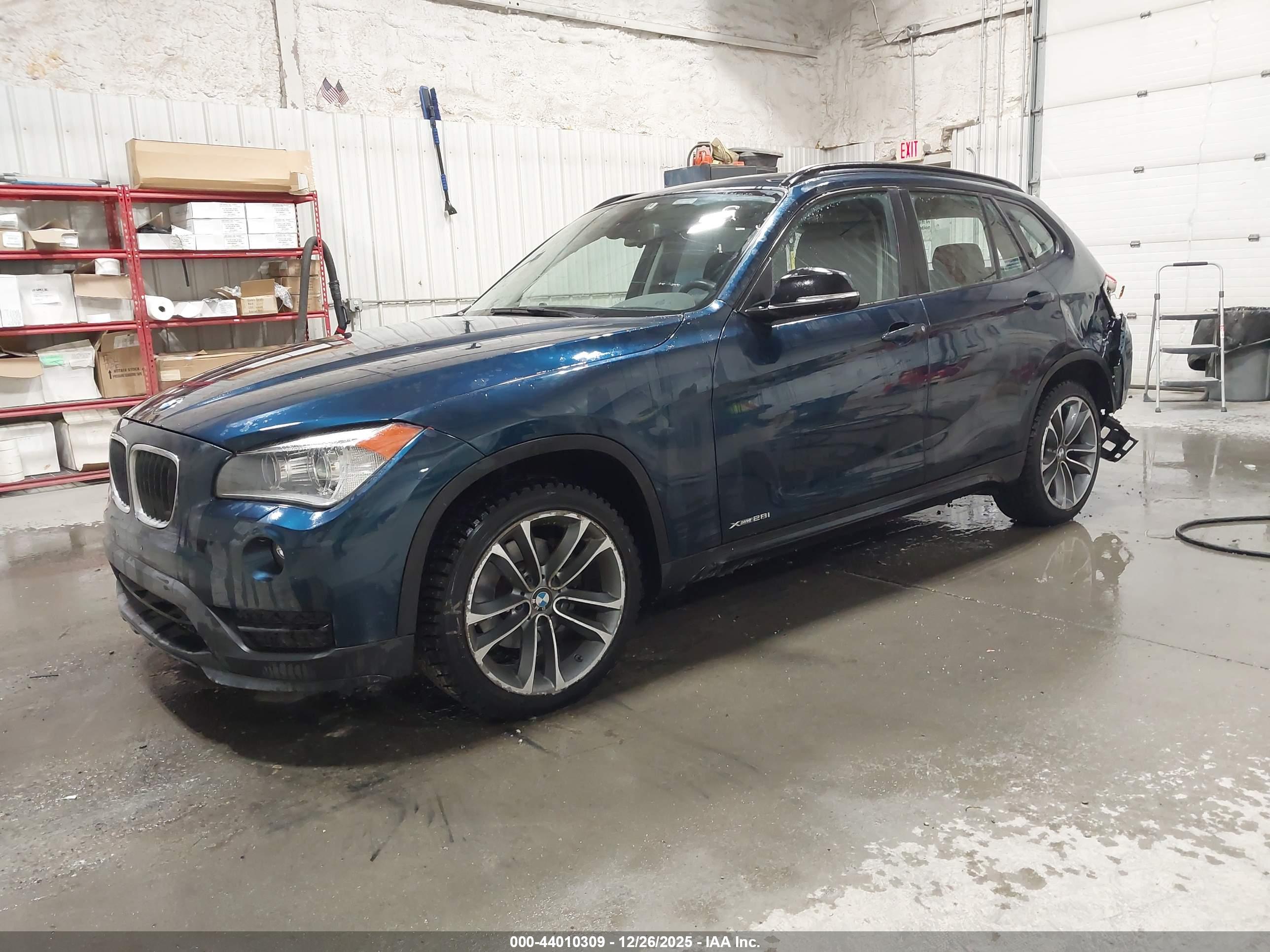 BMW X1 image 2