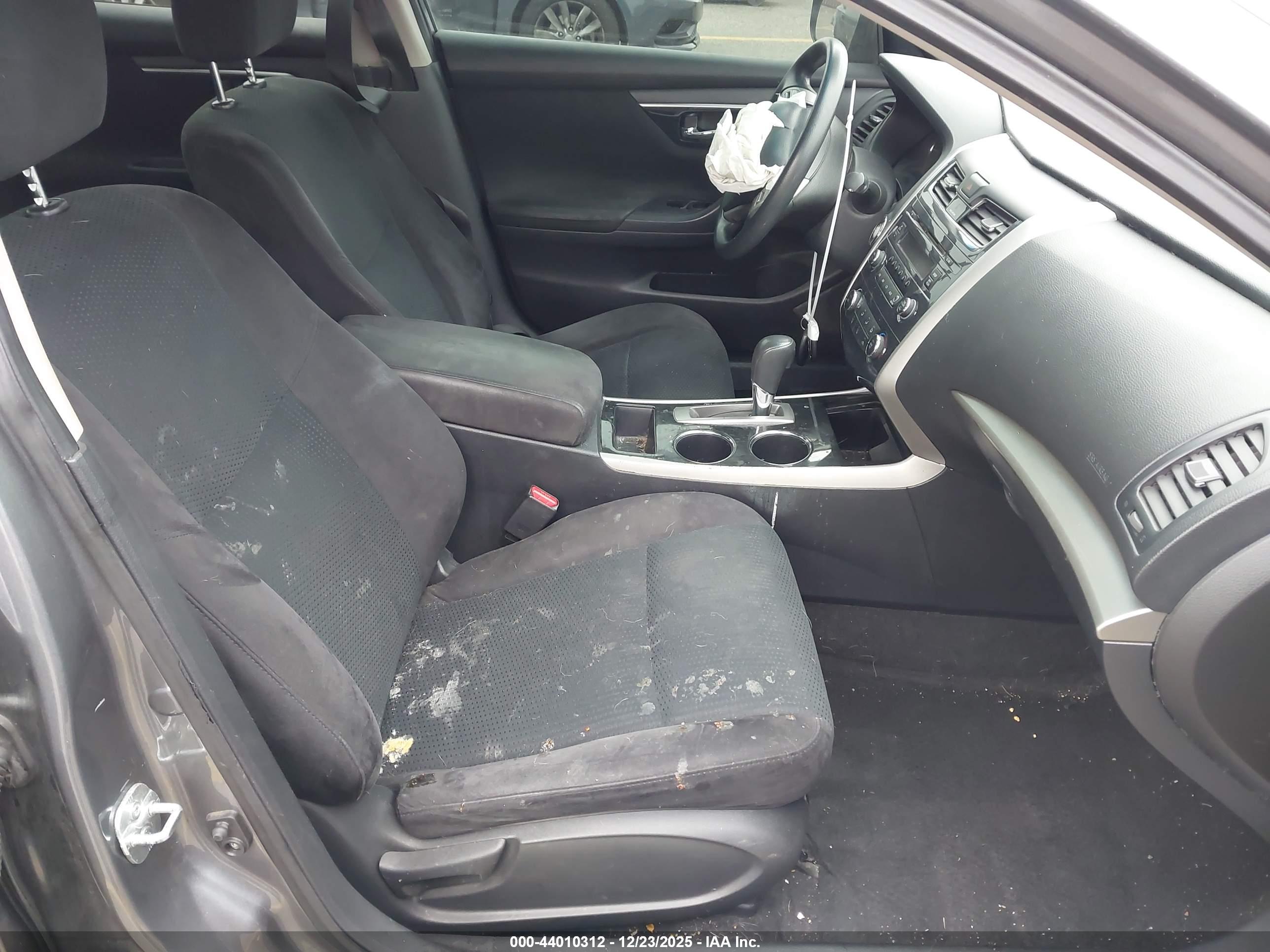 NISSAN ALTIMA image 5