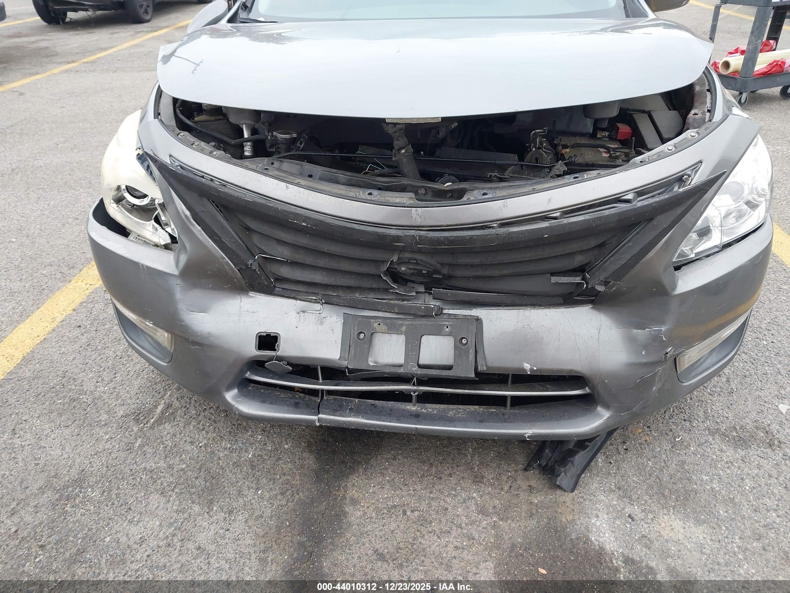 NISSAN ALTIMA image 6