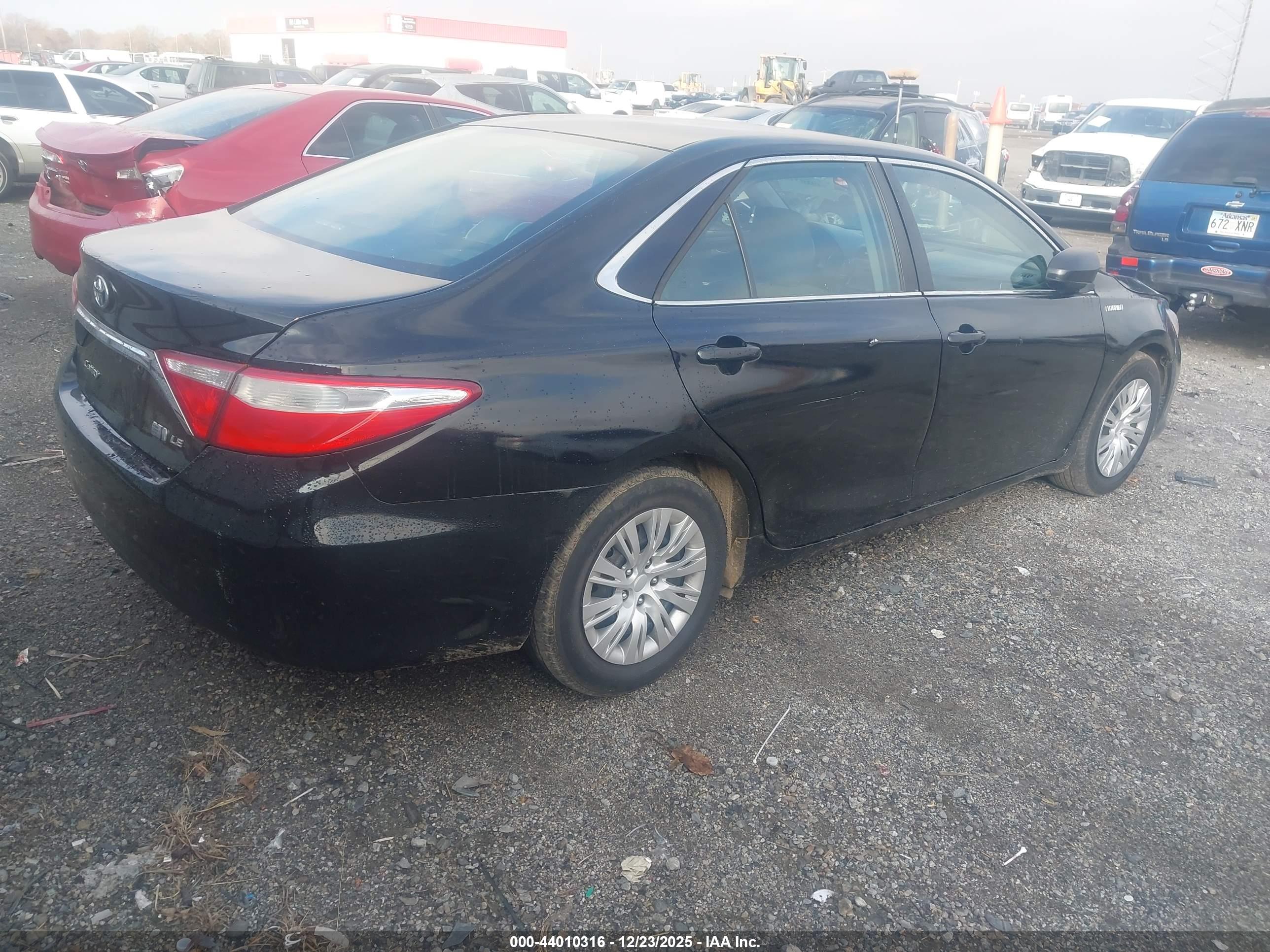 TOYOTA CAMRY image 4