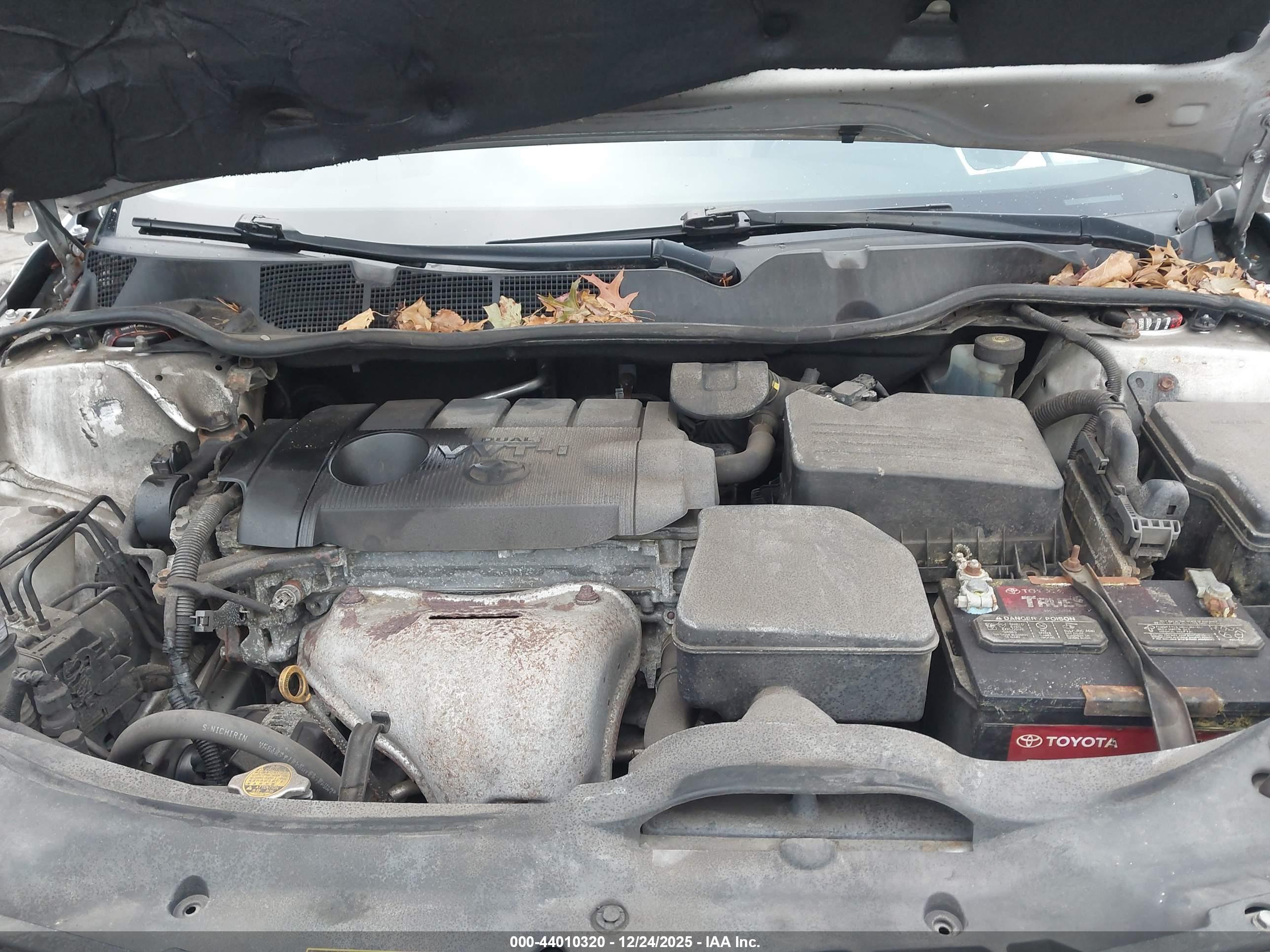 TOYOTA VENZA image 10