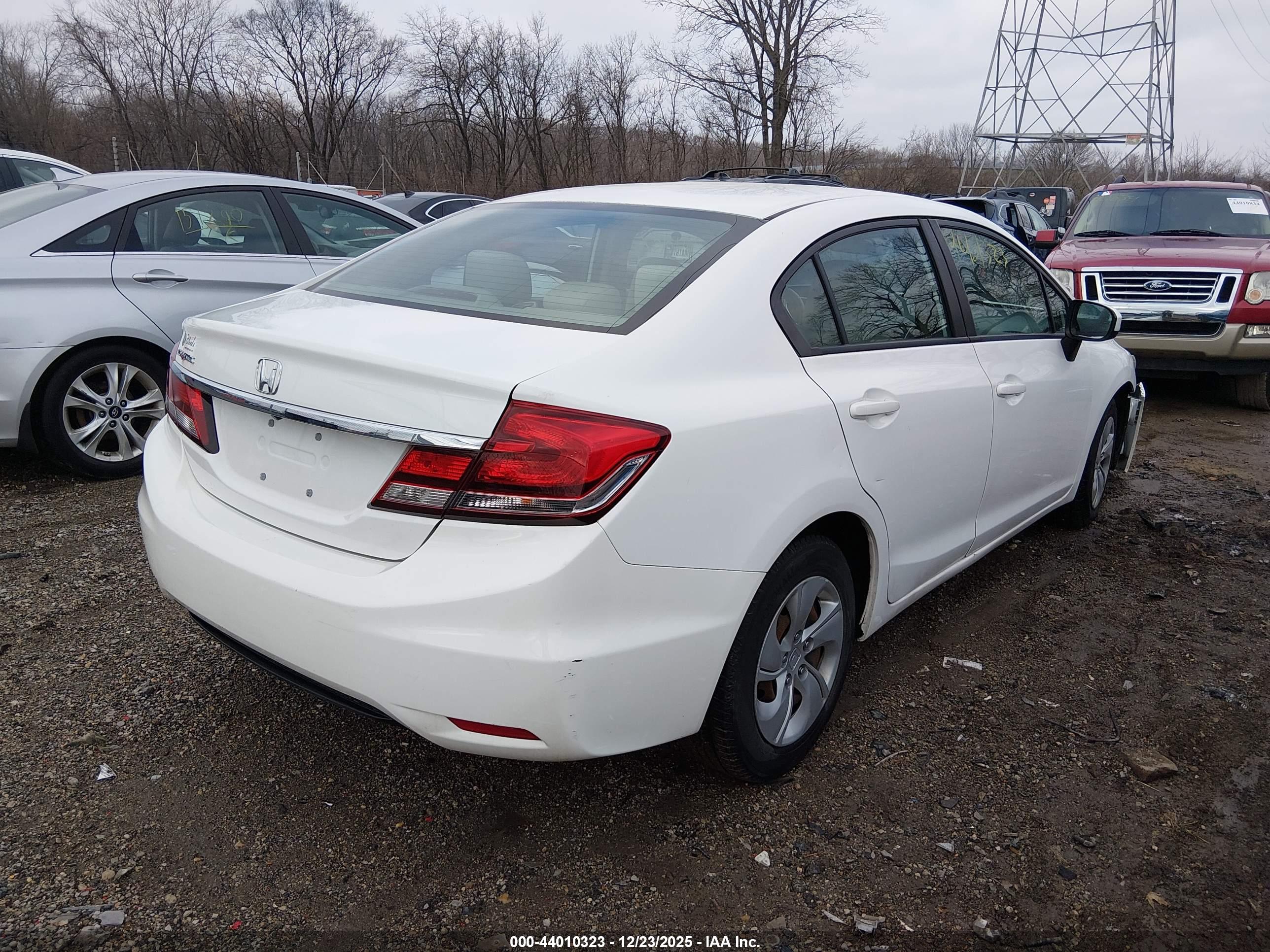 HONDA CIVIC image 4