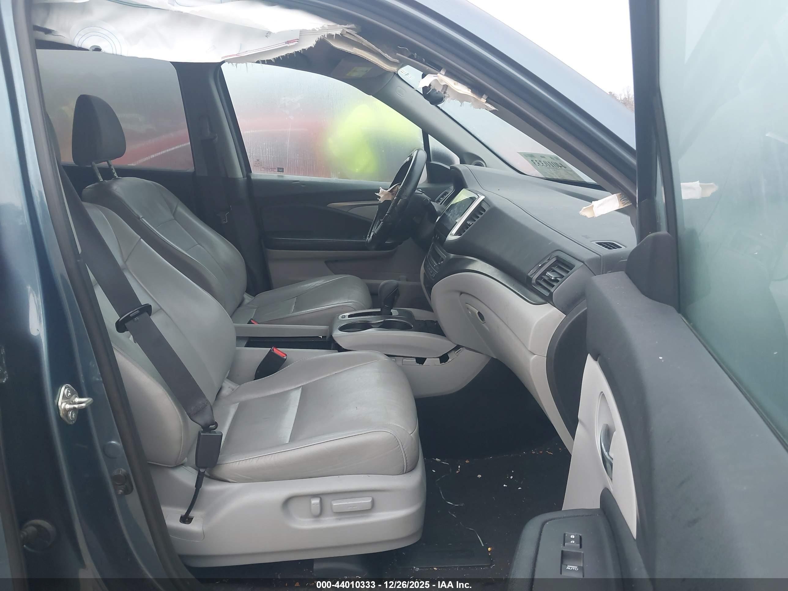 HONDA PILOT image 5