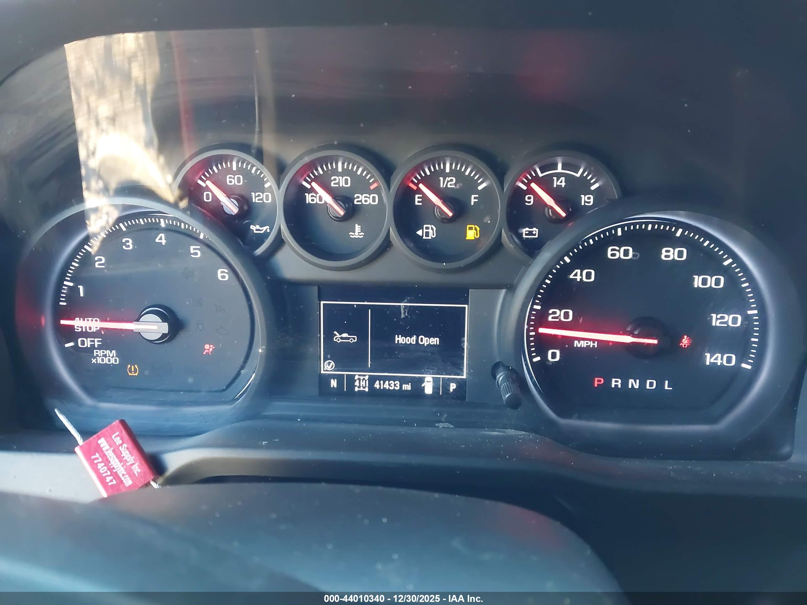 CHEVROLET SILVERADO image 7