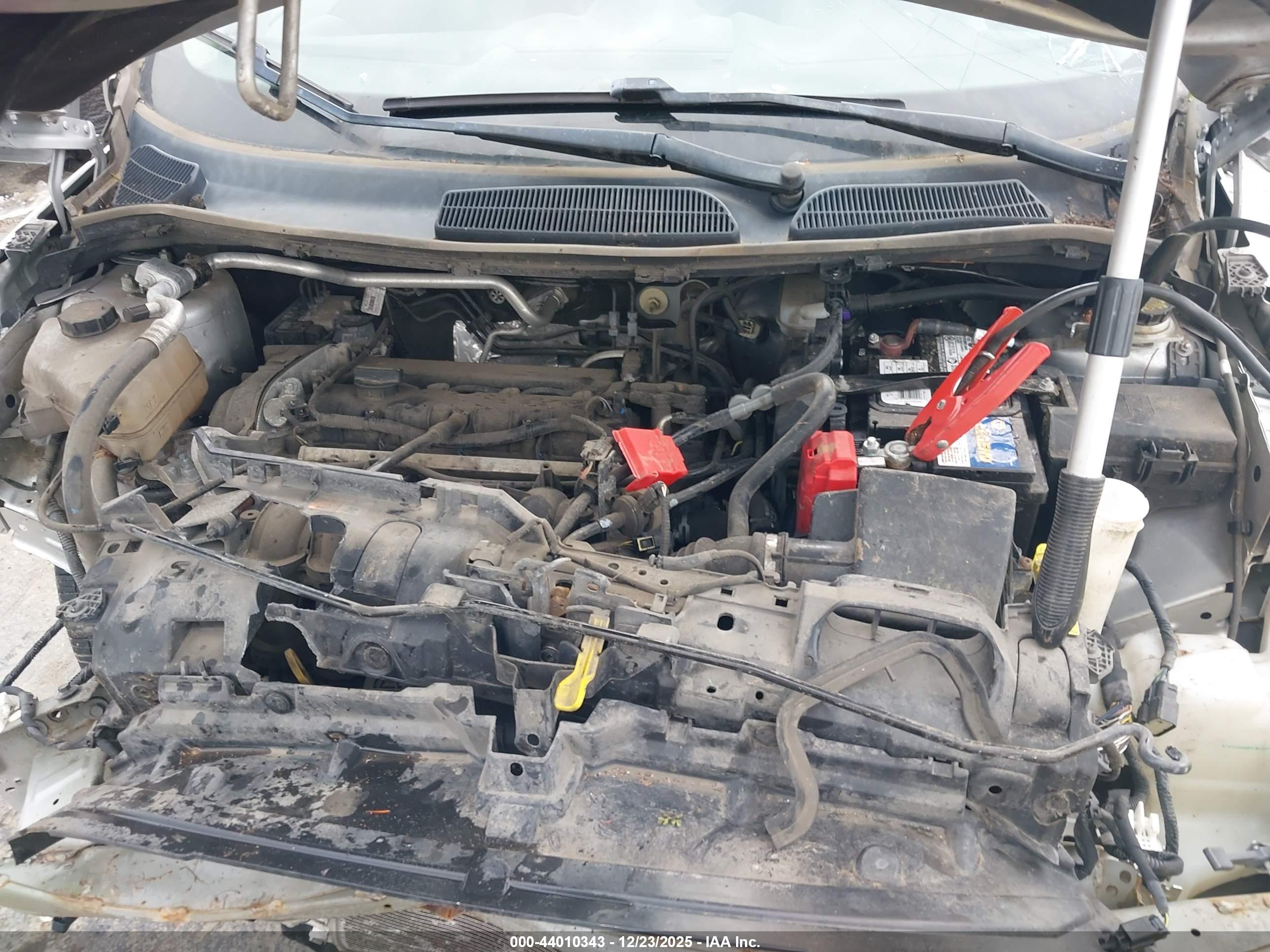FORD FIESTA image 10