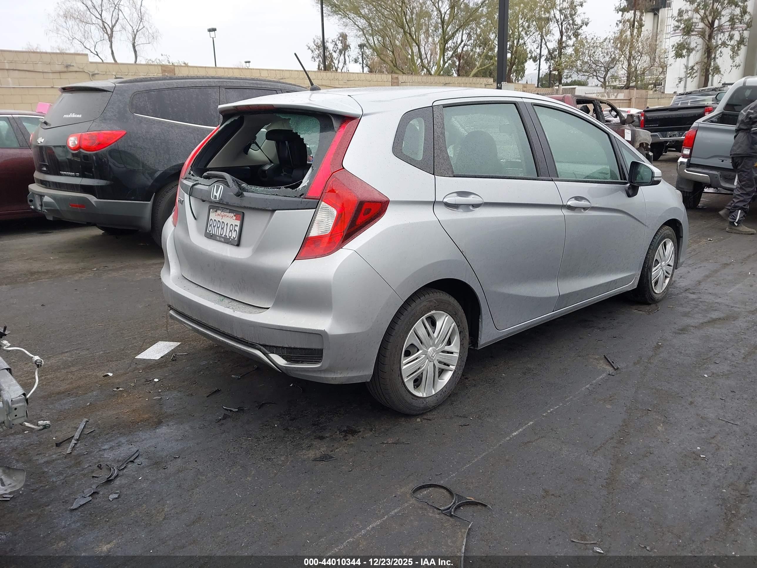 HONDA FIT image 4
