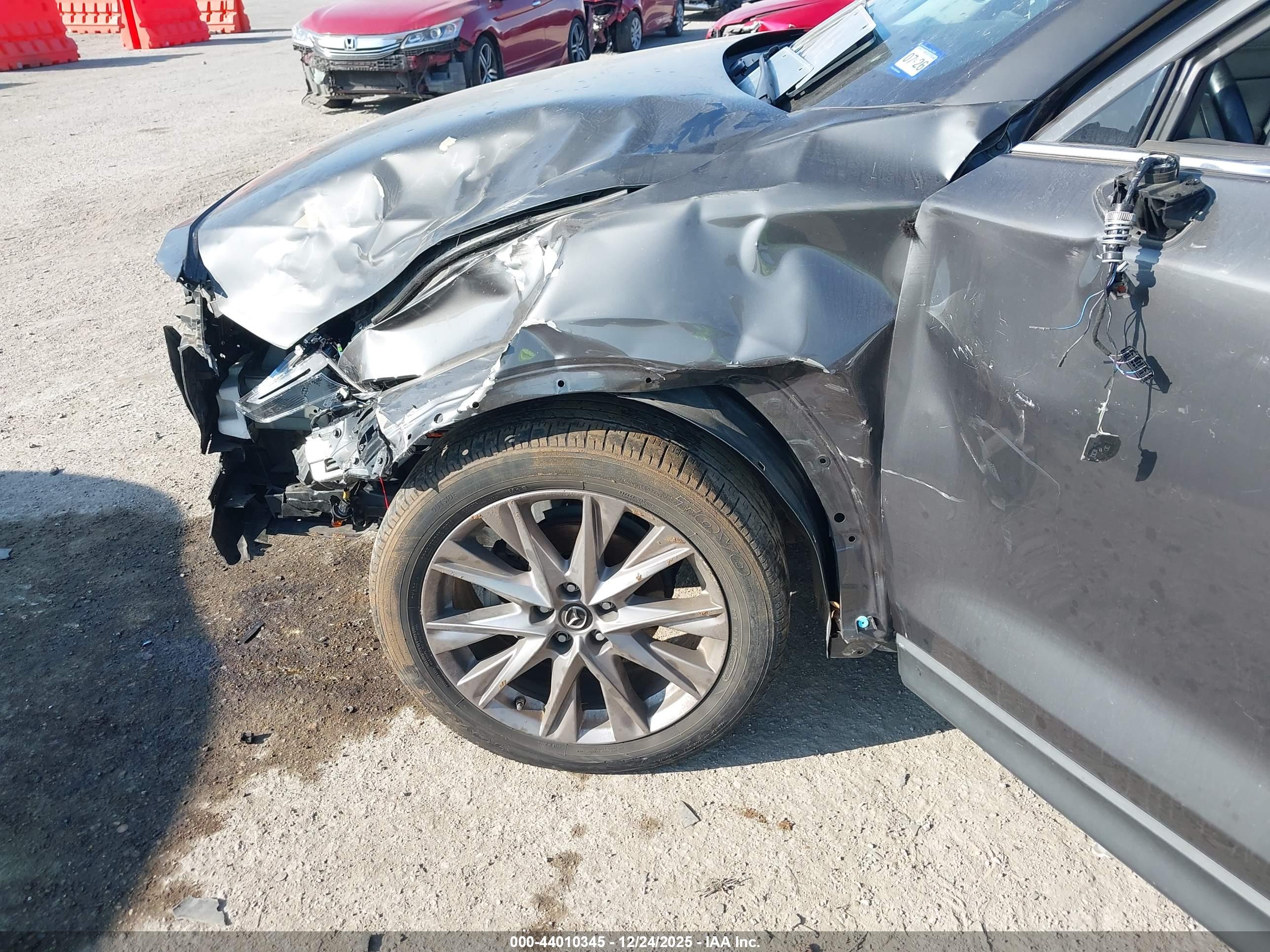 MAZDA CX-5 image 6