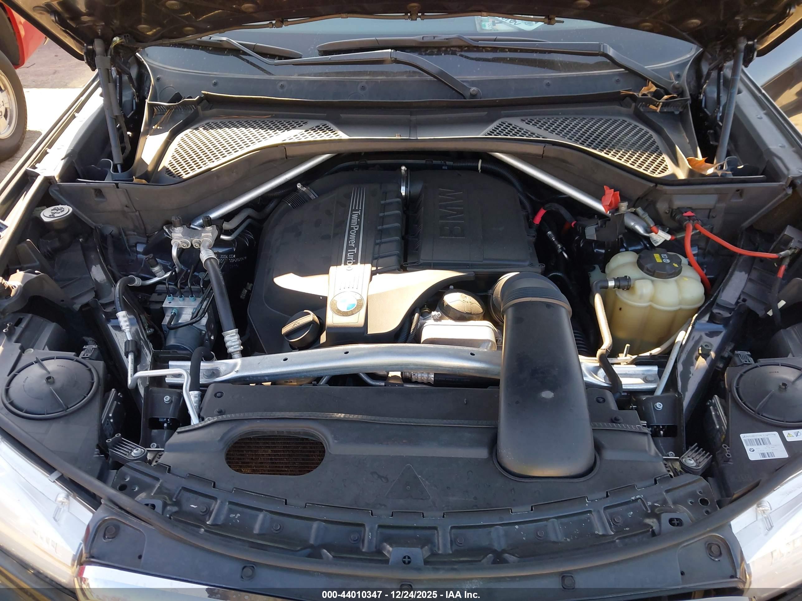 BMW X5 image 10