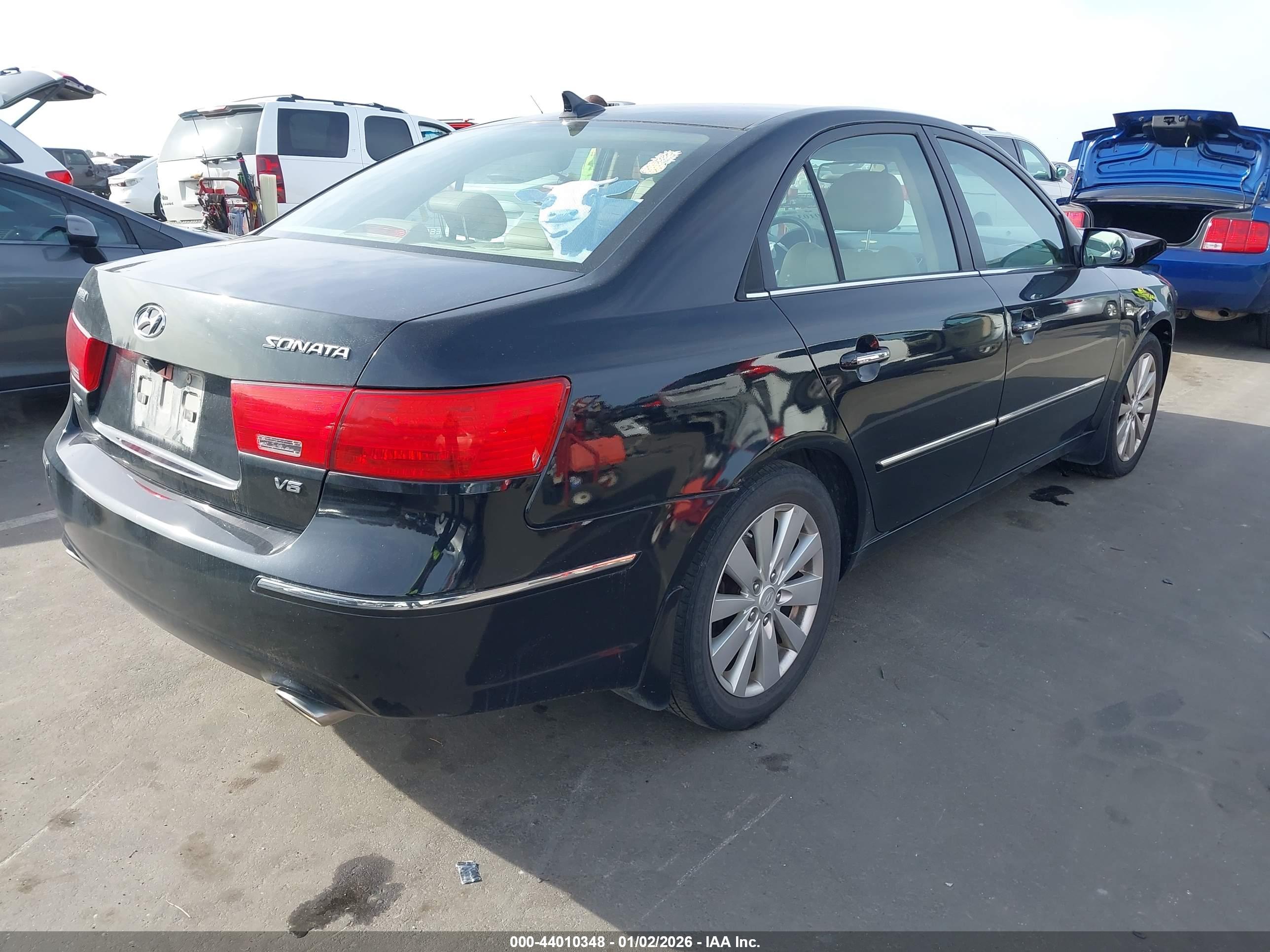 HYUNDAI SONATA image 4