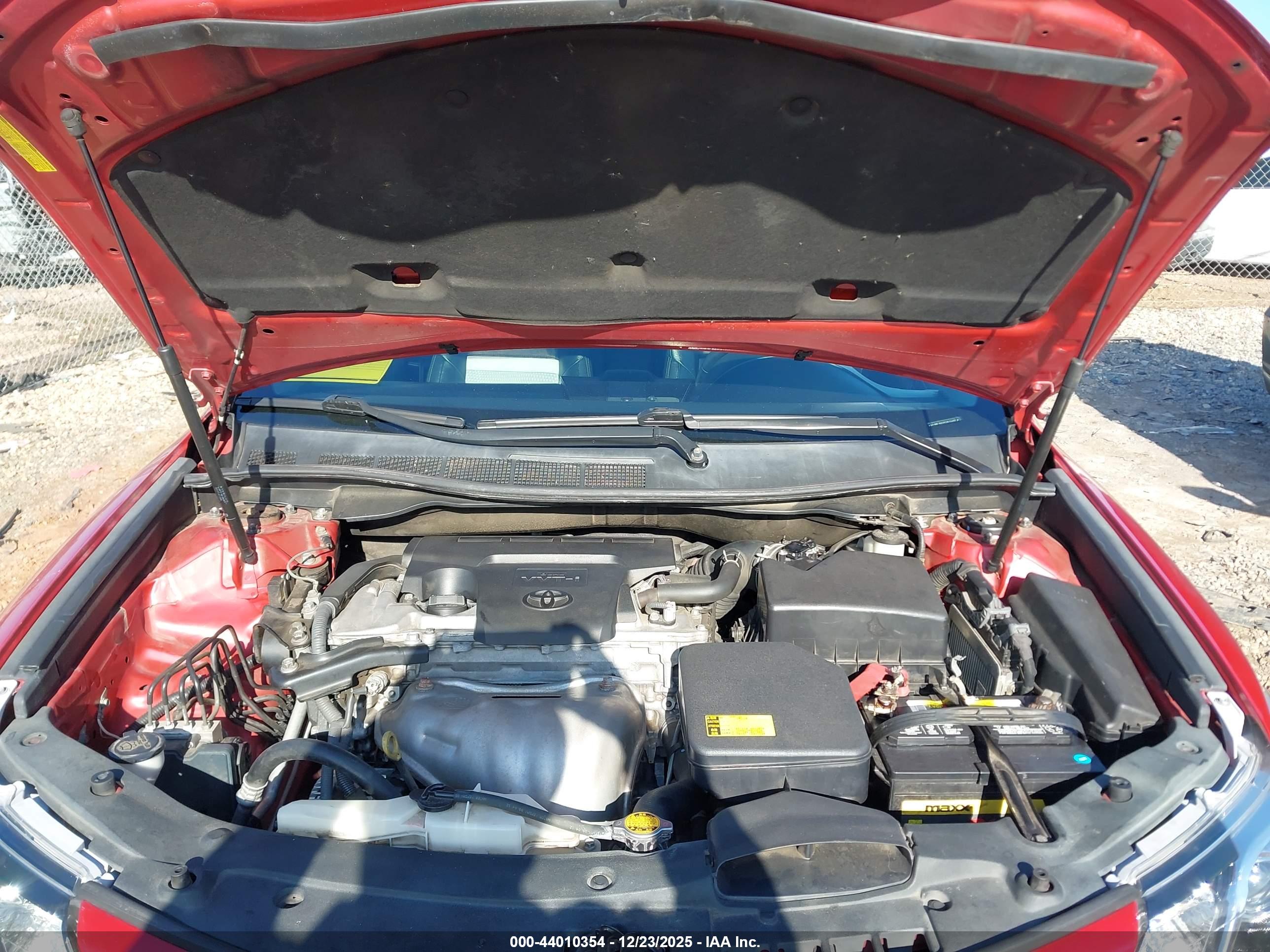TOYOTA CAMRY image 10