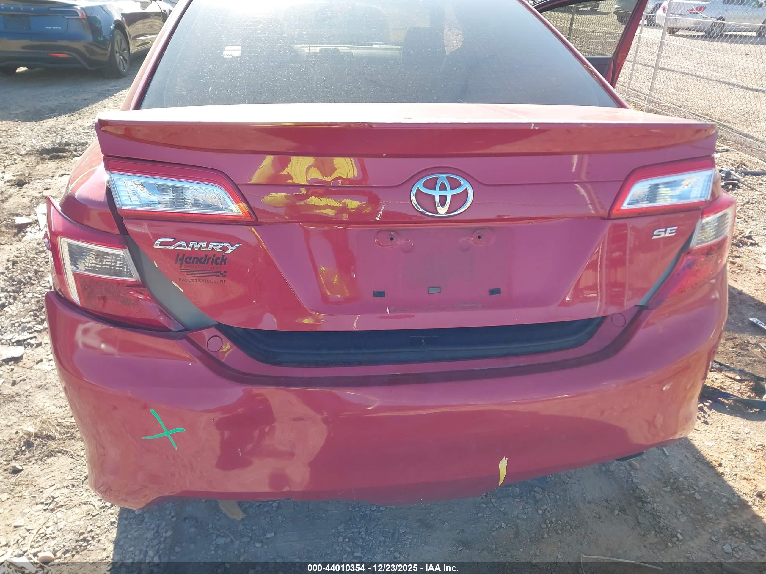 TOYOTA CAMRY image 6
