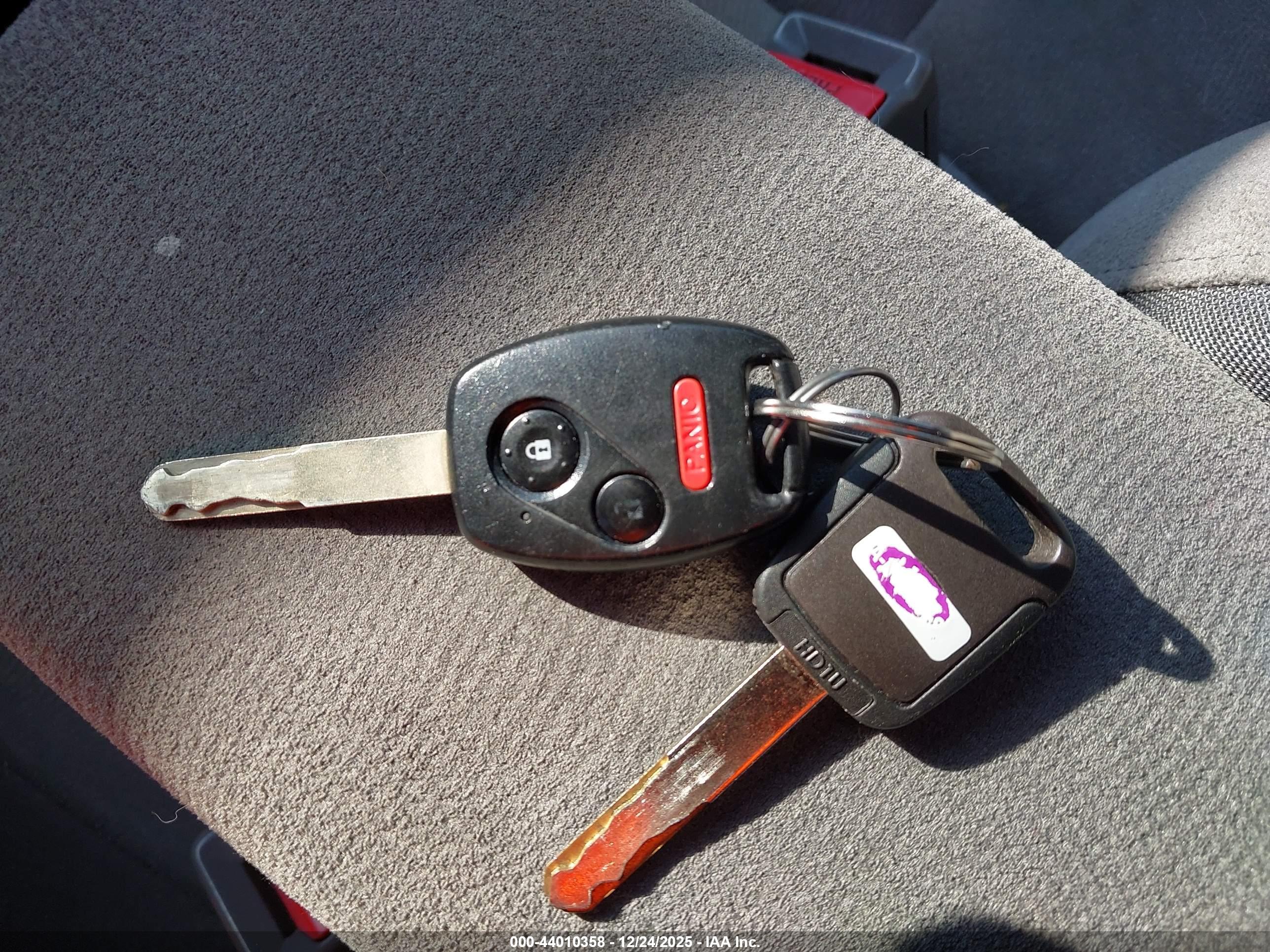 HONDA CIVIC image 11