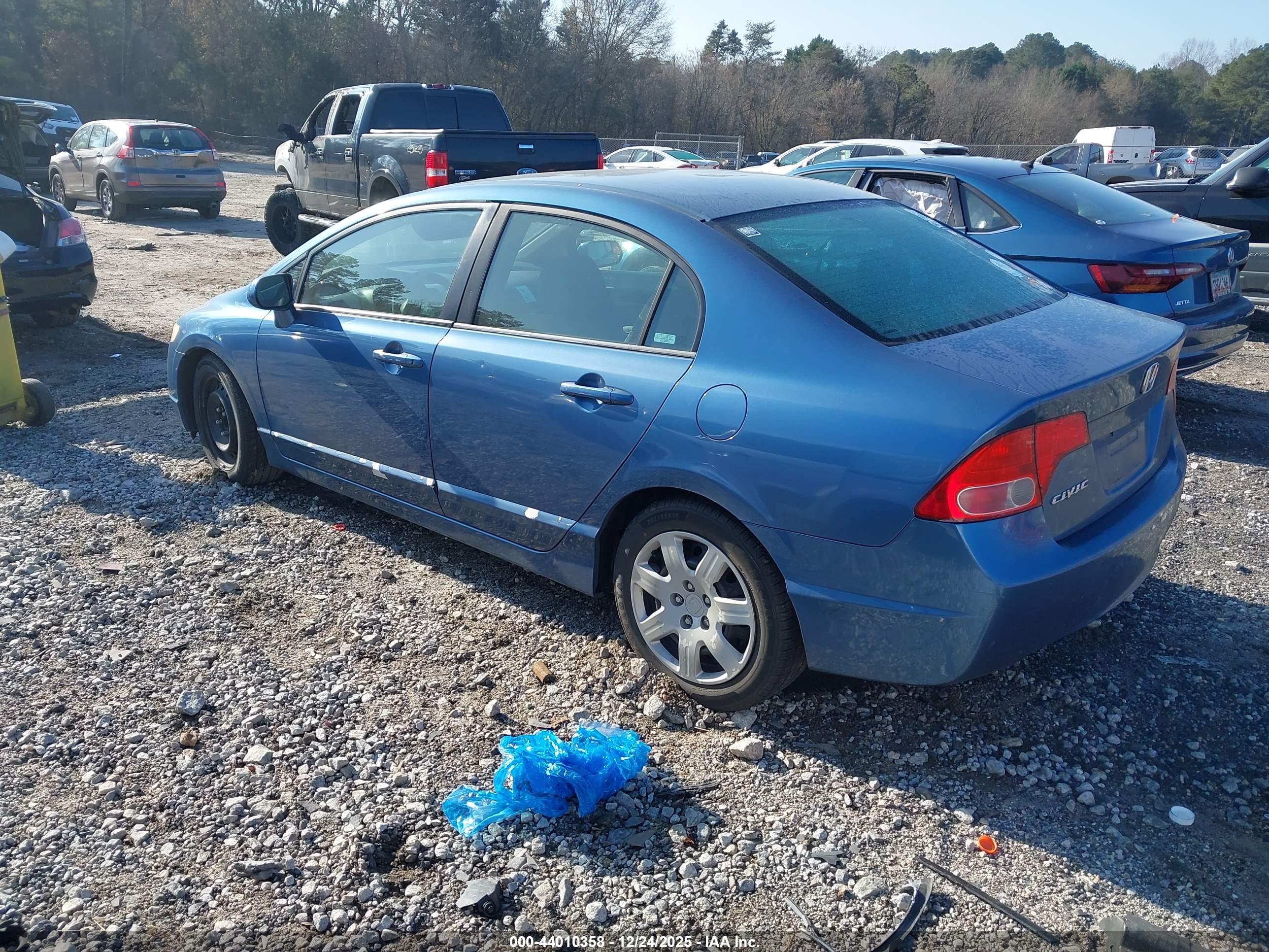 HONDA CIVIC image 3