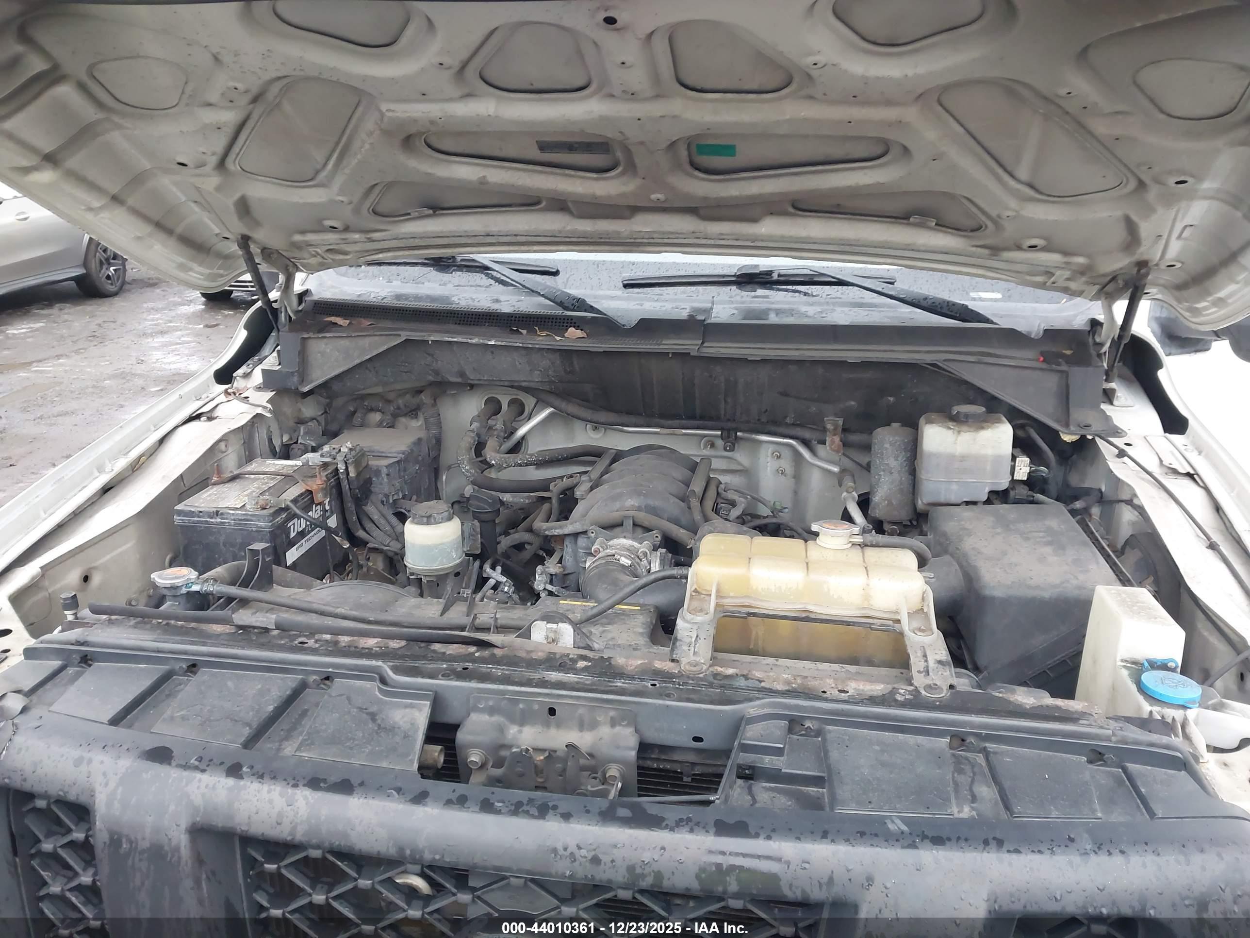 NISSAN NV image 10