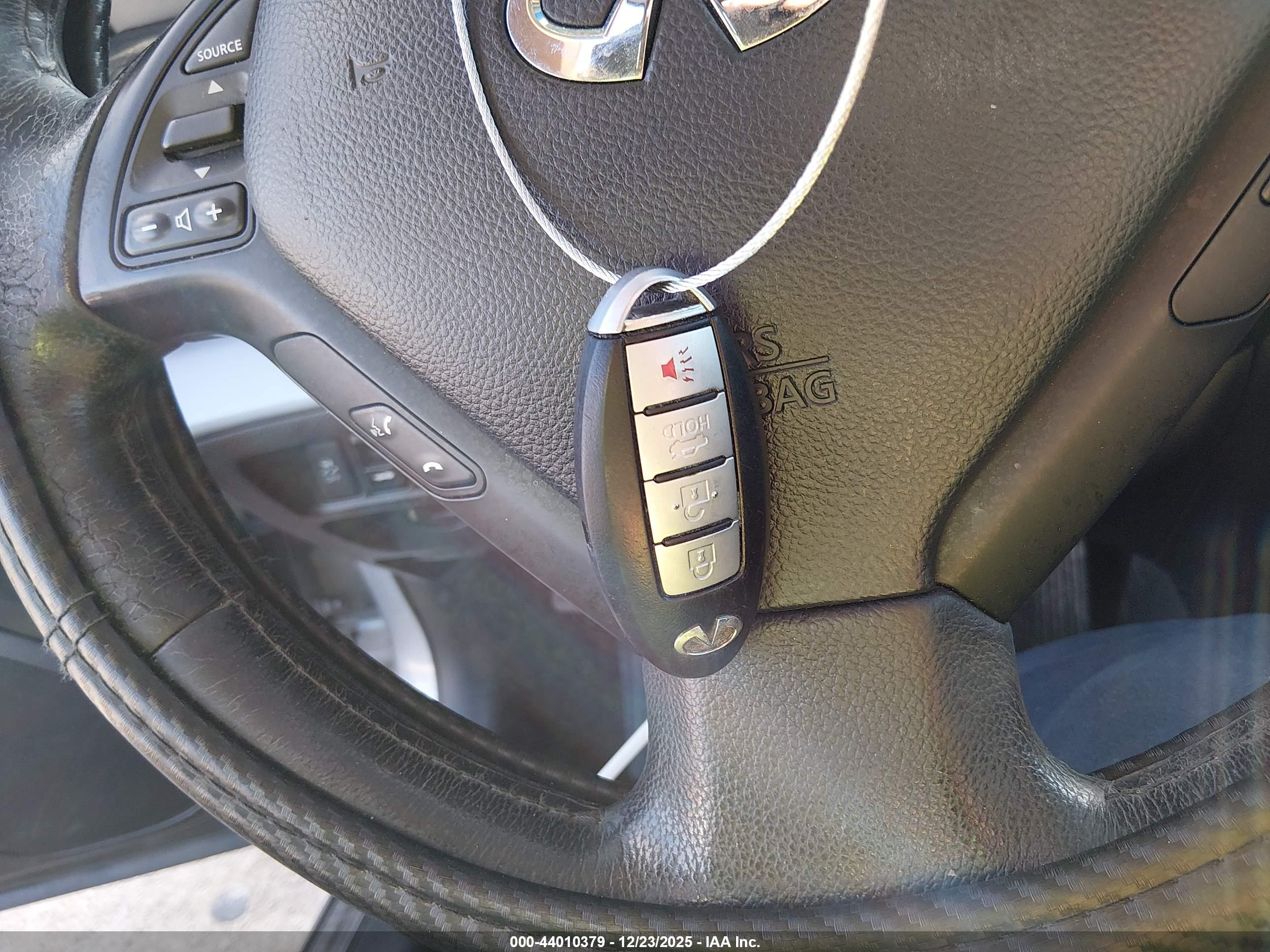 INFINITI G25 image 11