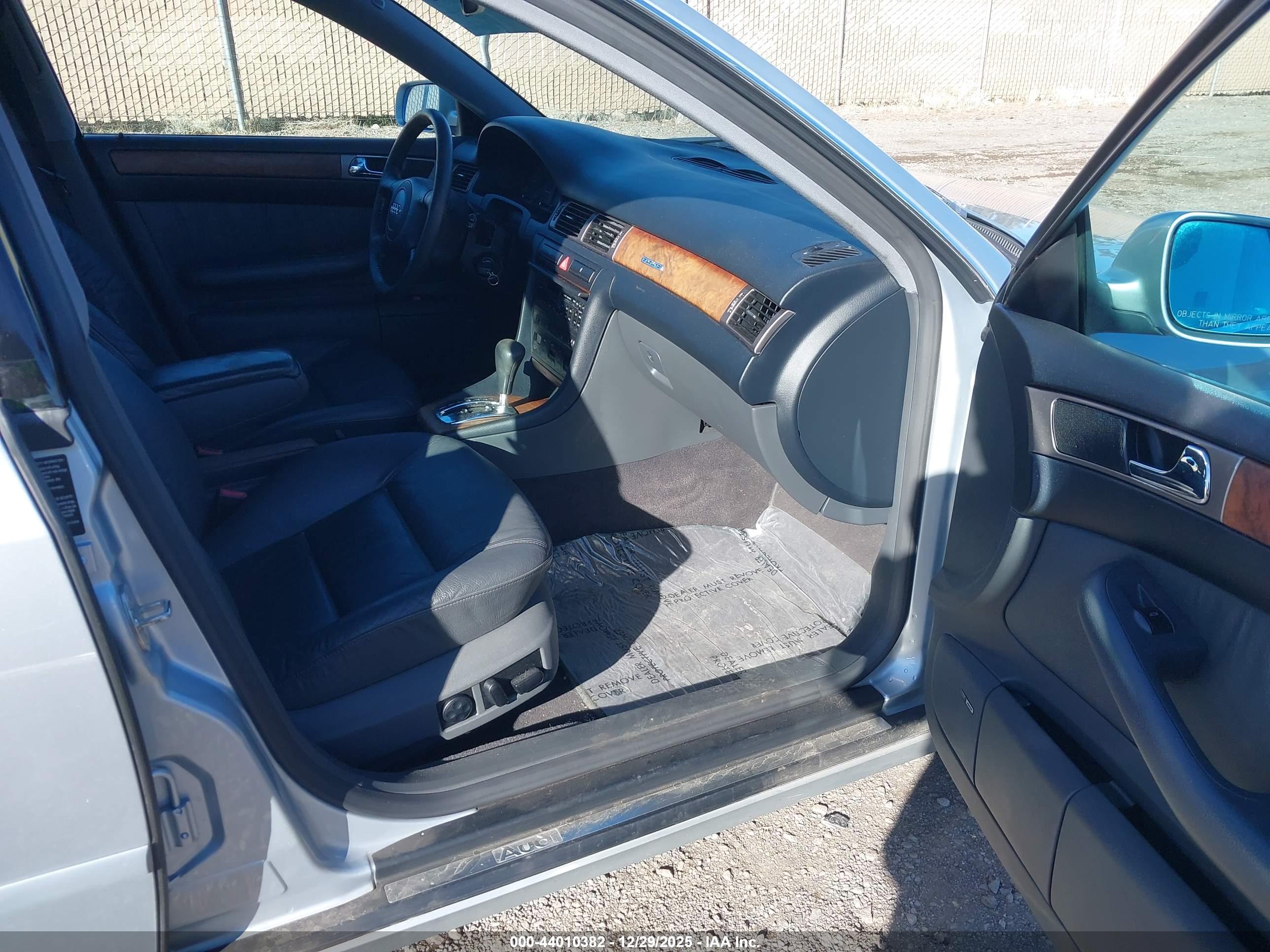 AUDI A6 image 5