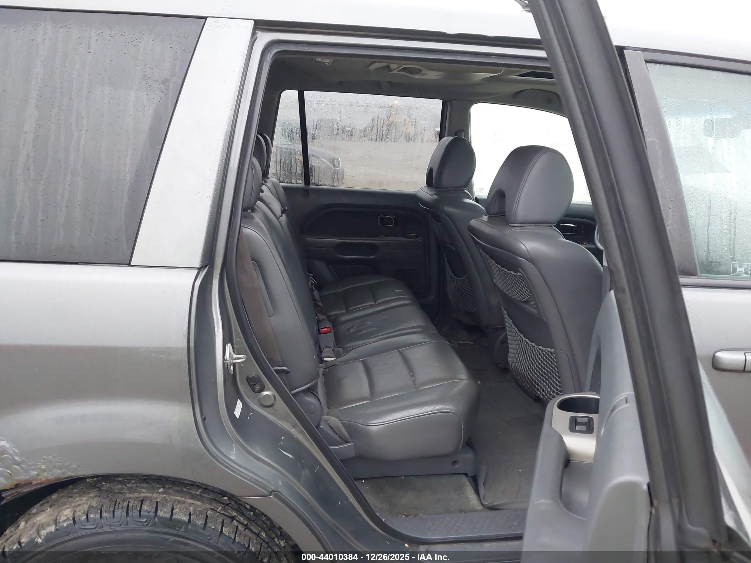 HONDA PILOT image 8