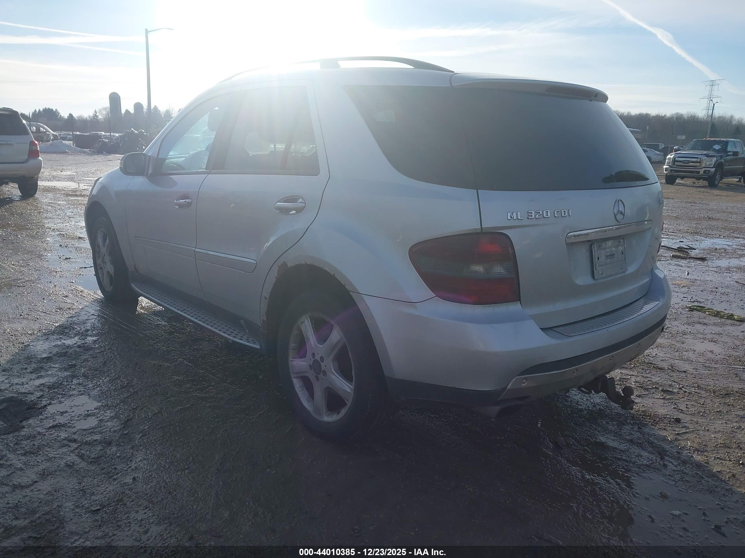 MERCEDES-BENZ ML image 3