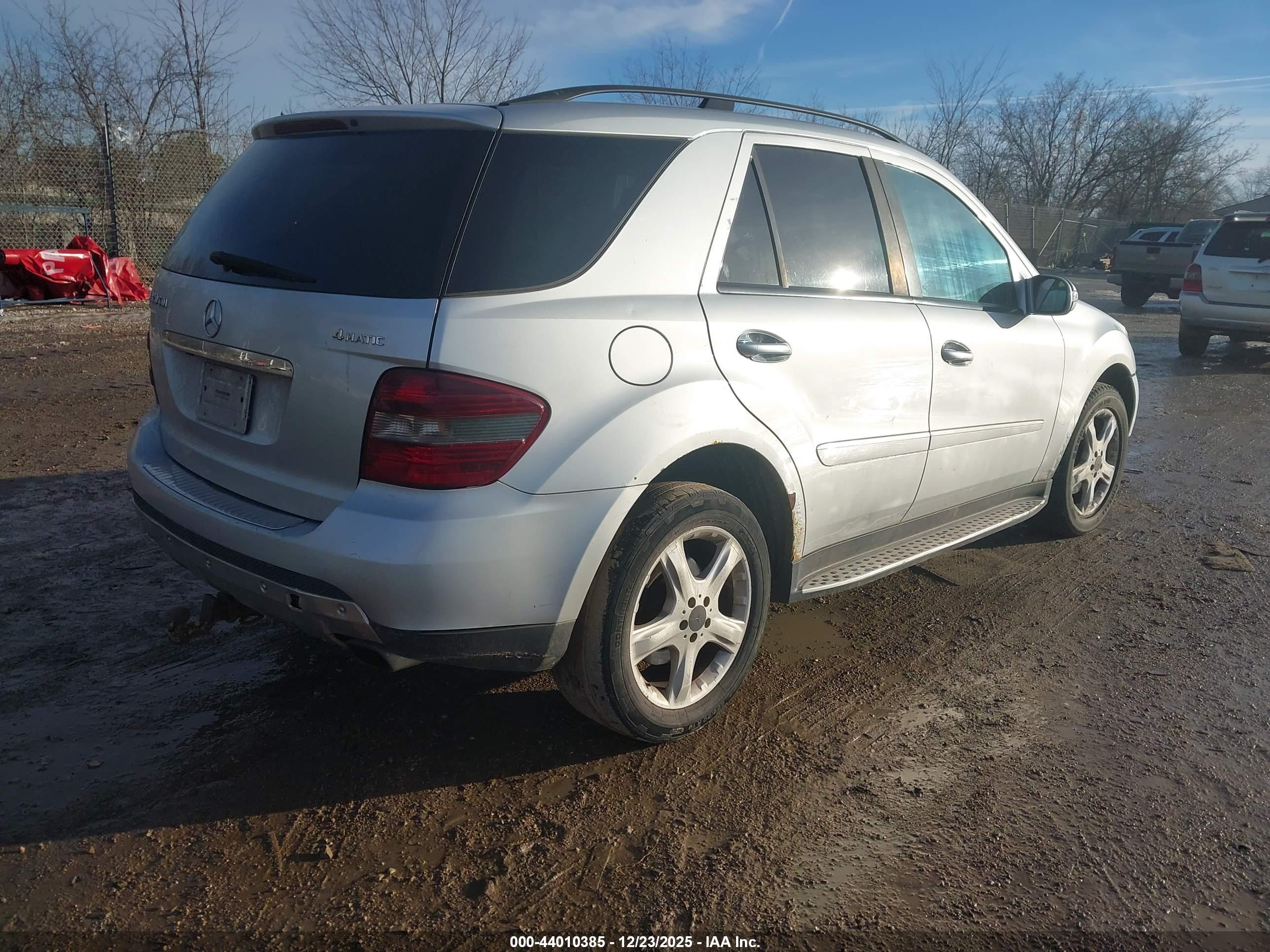 MERCEDES-BENZ ML image 4