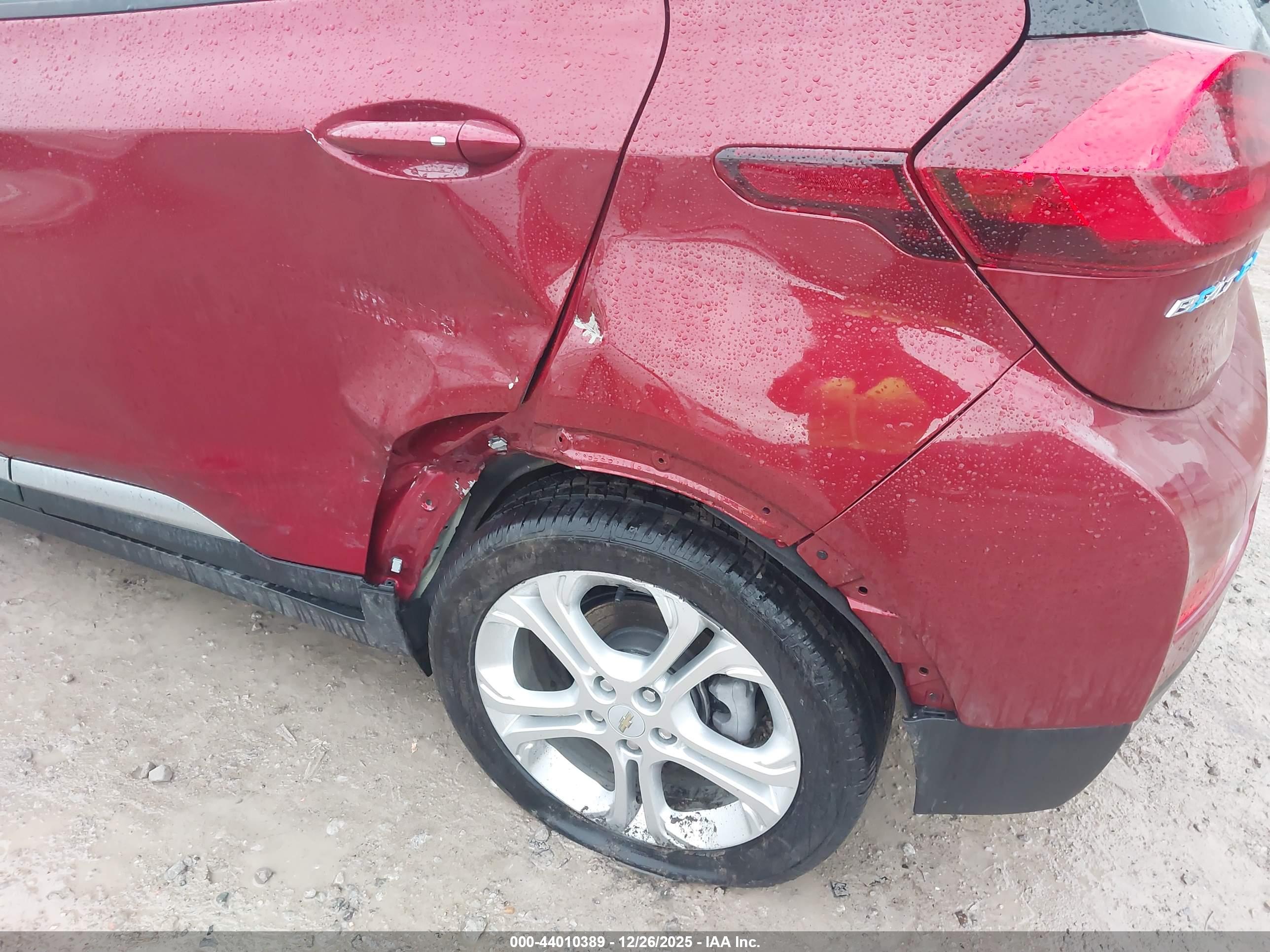 CHEVROLET BOLT image 6