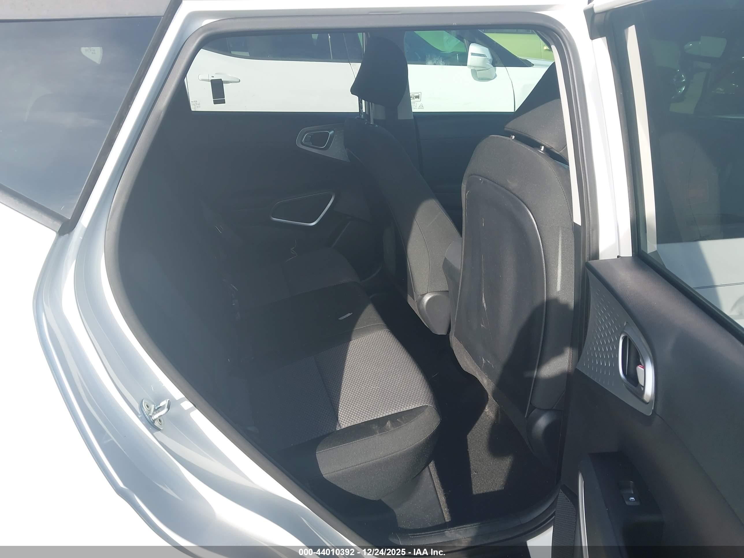 KIA SOUL image 8