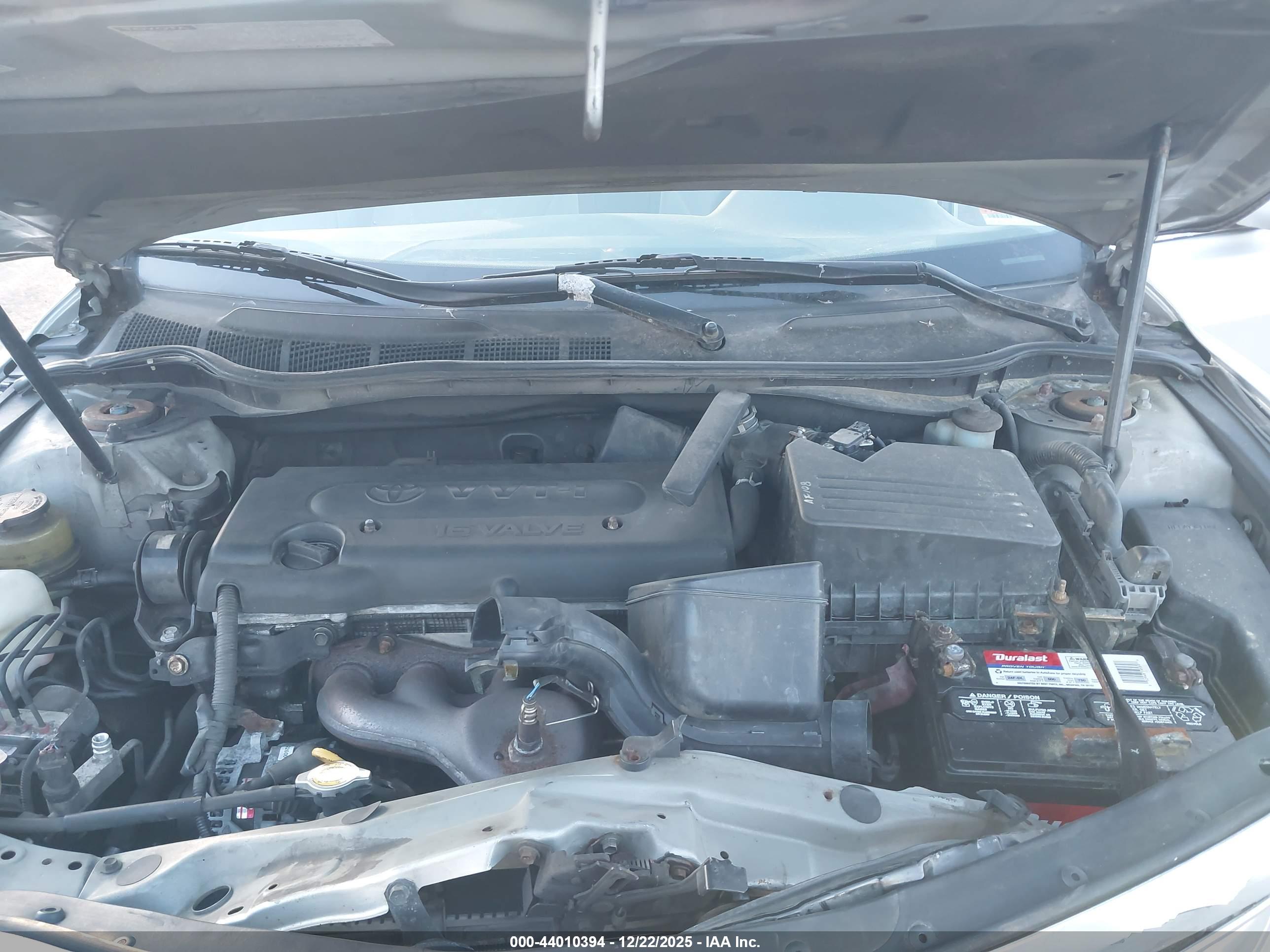 TOYOTA CAMRY image 10