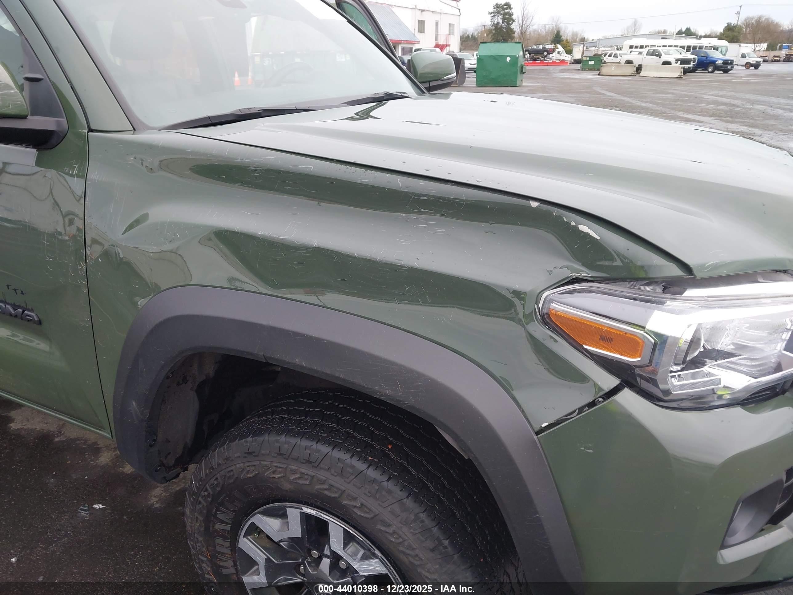 TOYOTA TACOMA image 6
