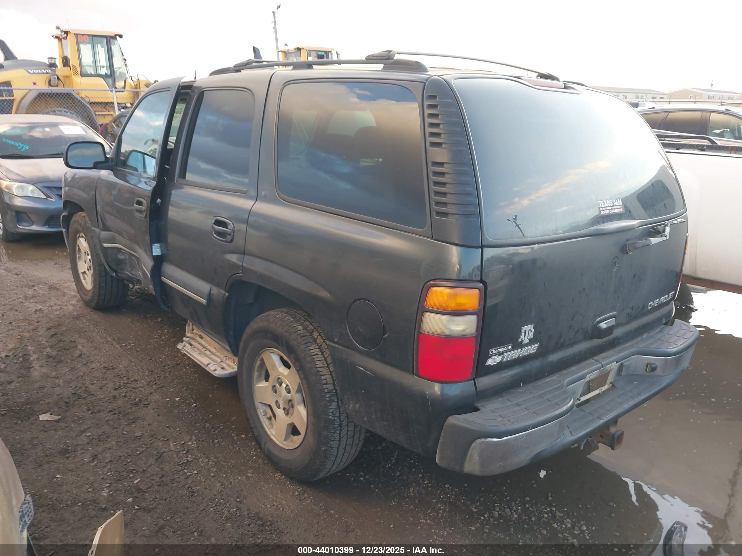 CHEVROLET TAHOE image 3