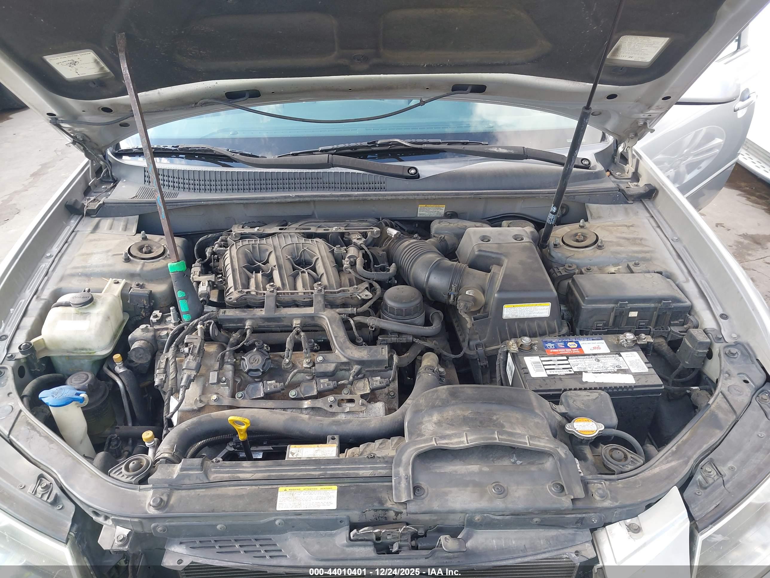 HYUNDAI SONATA image 10