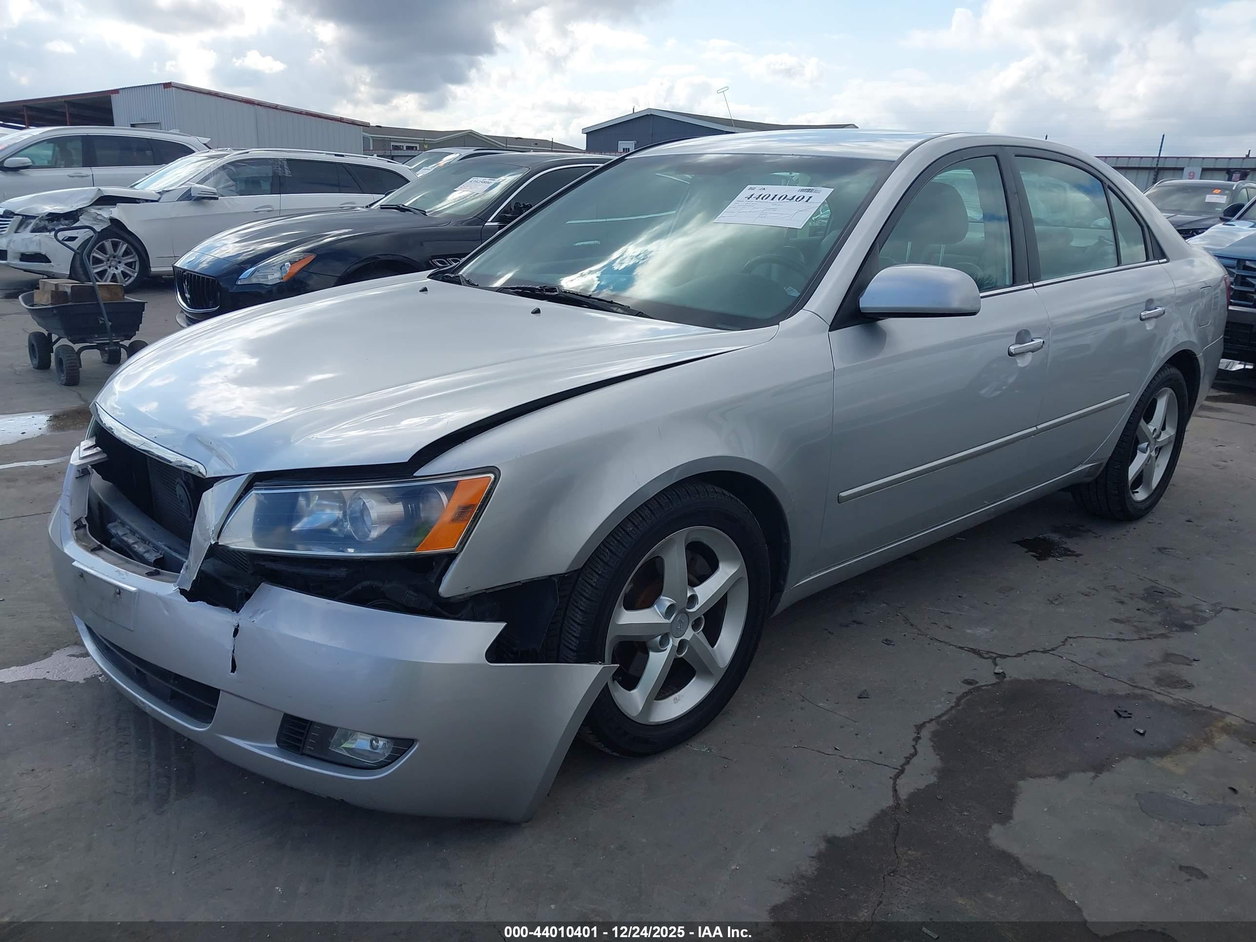 HYUNDAI SONATA image 2