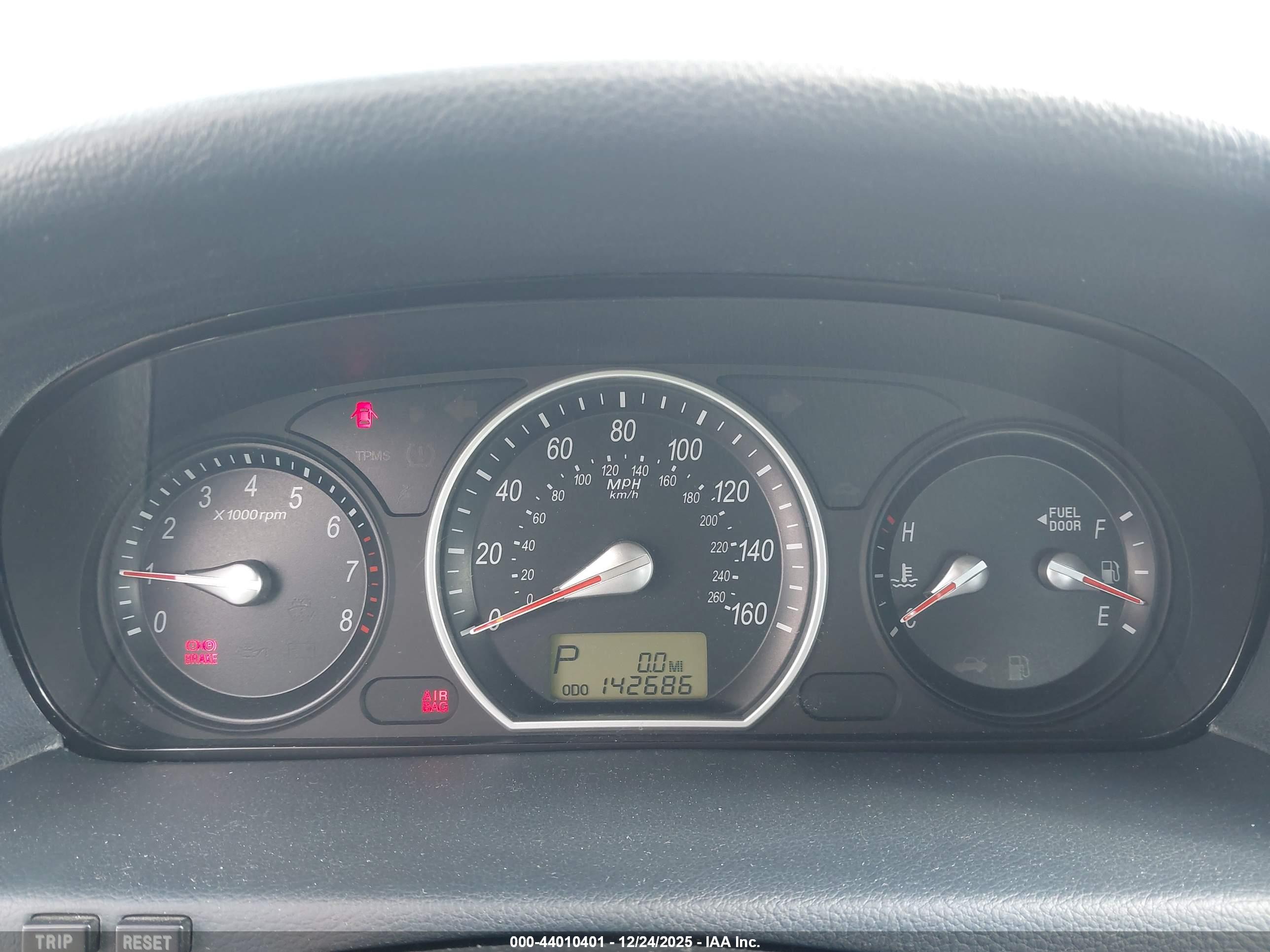 HYUNDAI SONATA image 7