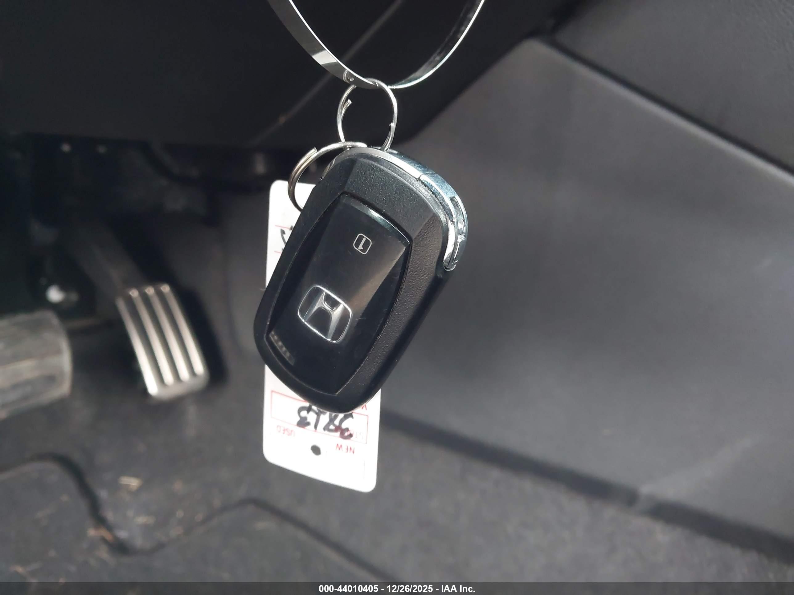 HONDA ACCORD image 11