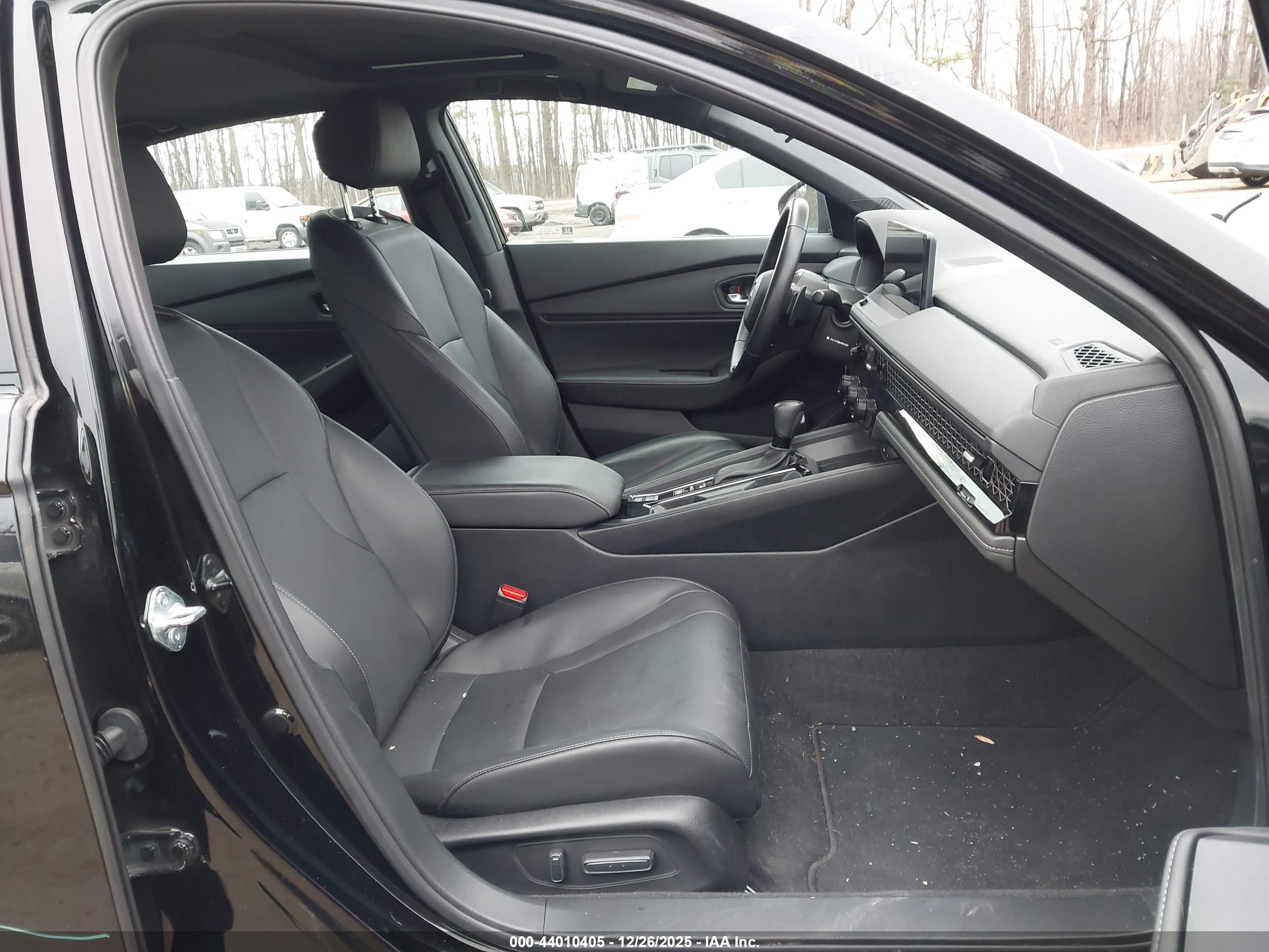 HONDA ACCORD image 5