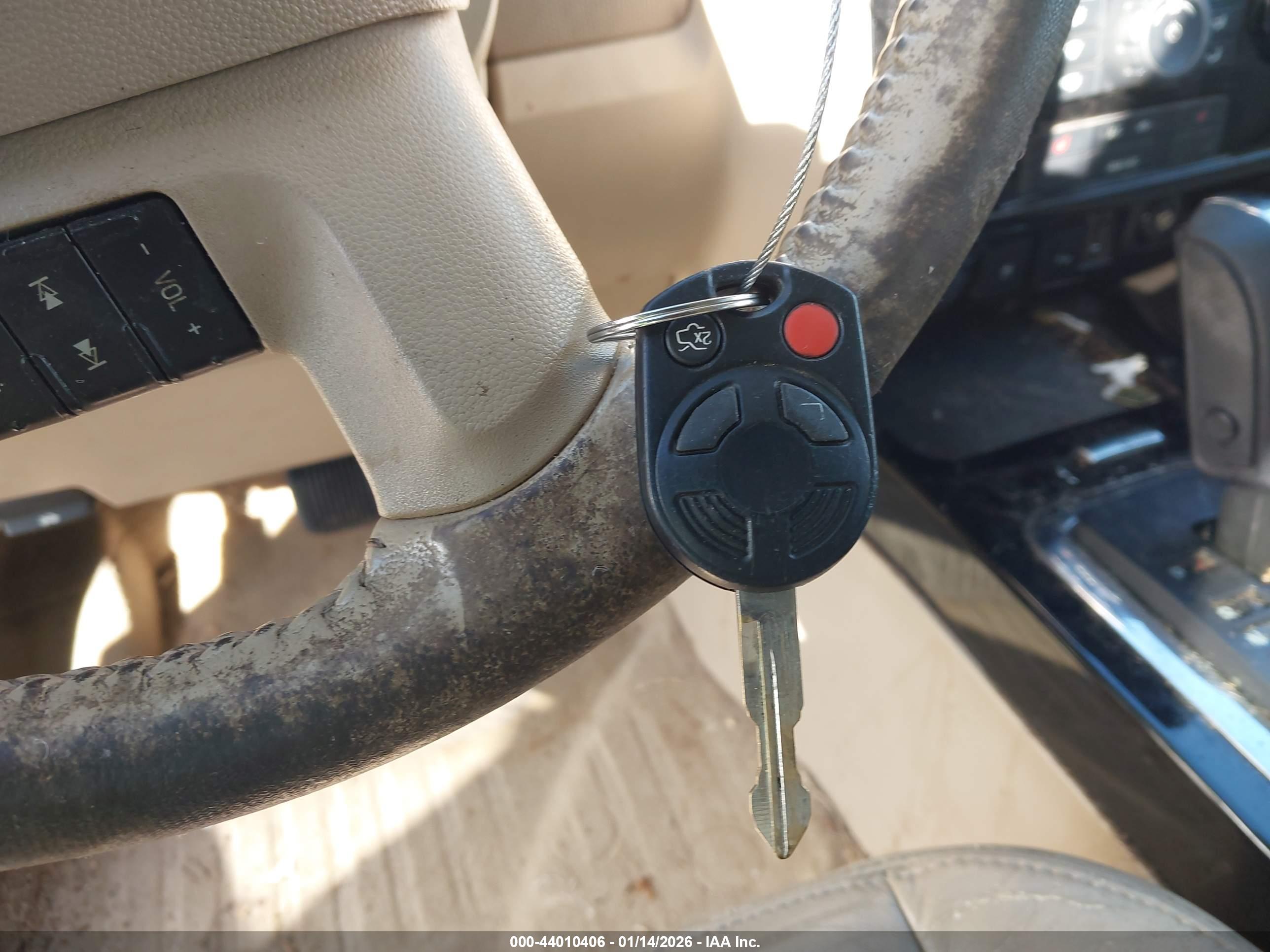FORD ESCAPE image 11