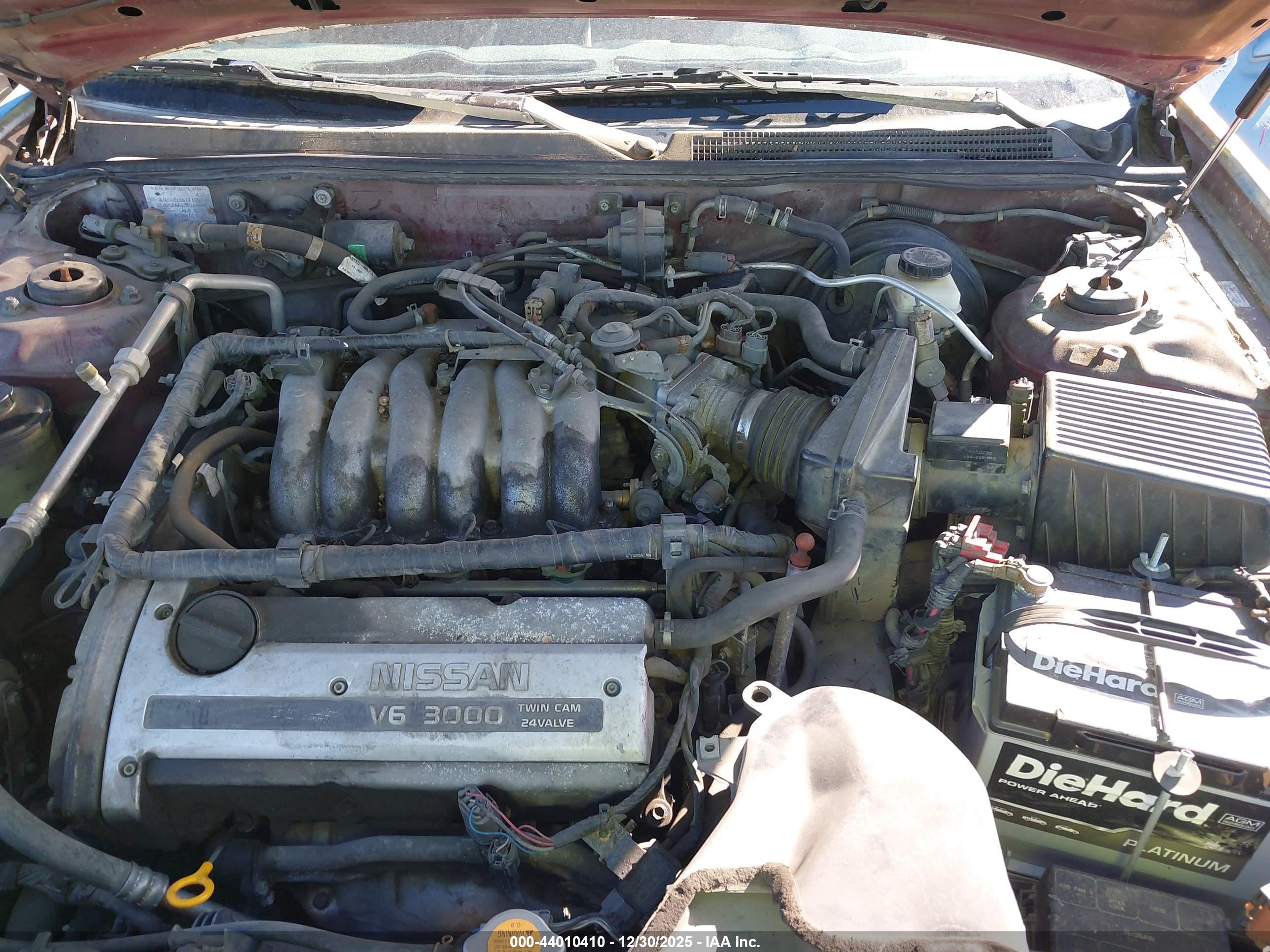 NISSAN MAXIMA image 10