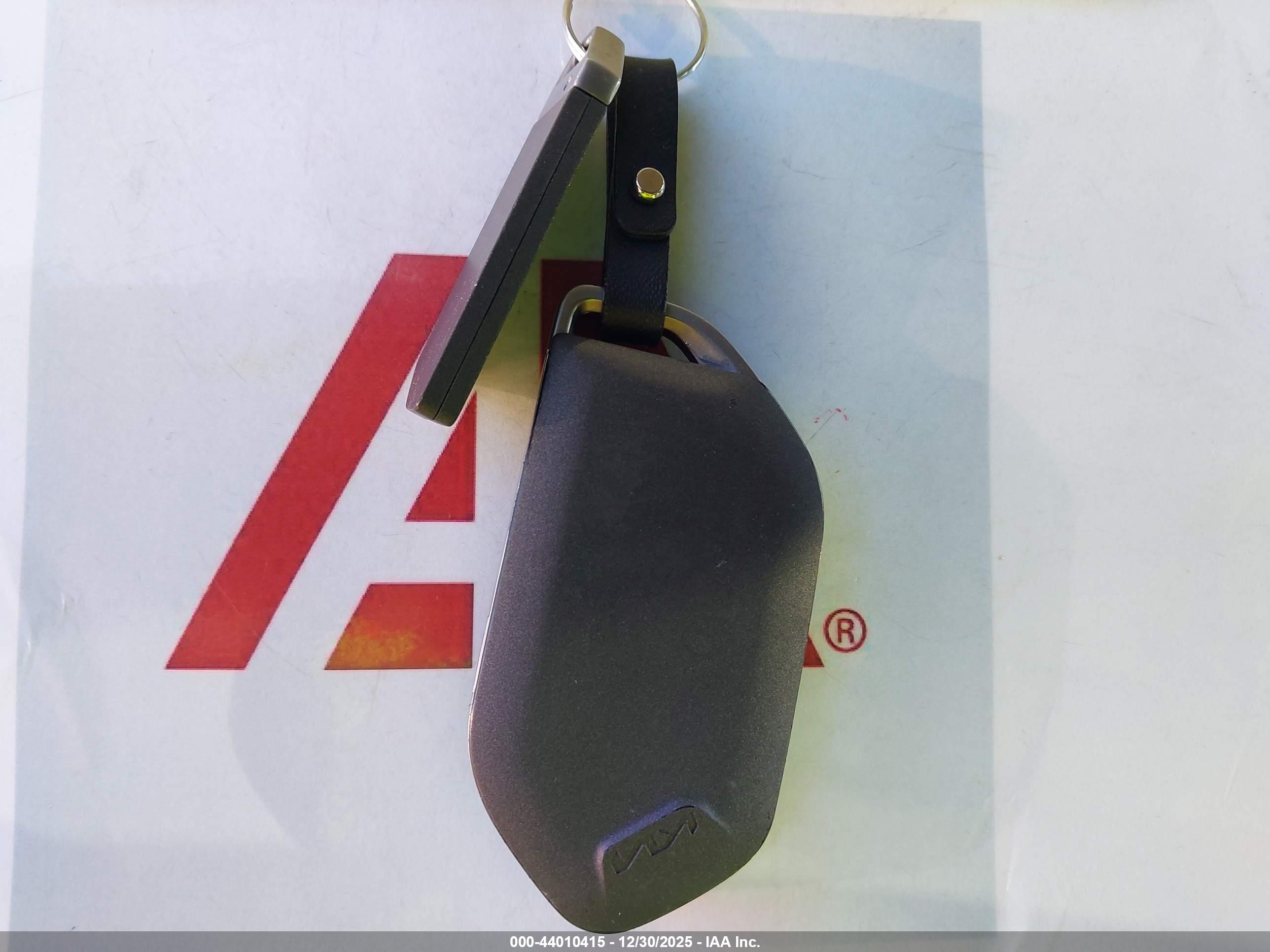 KIA K4 image 11