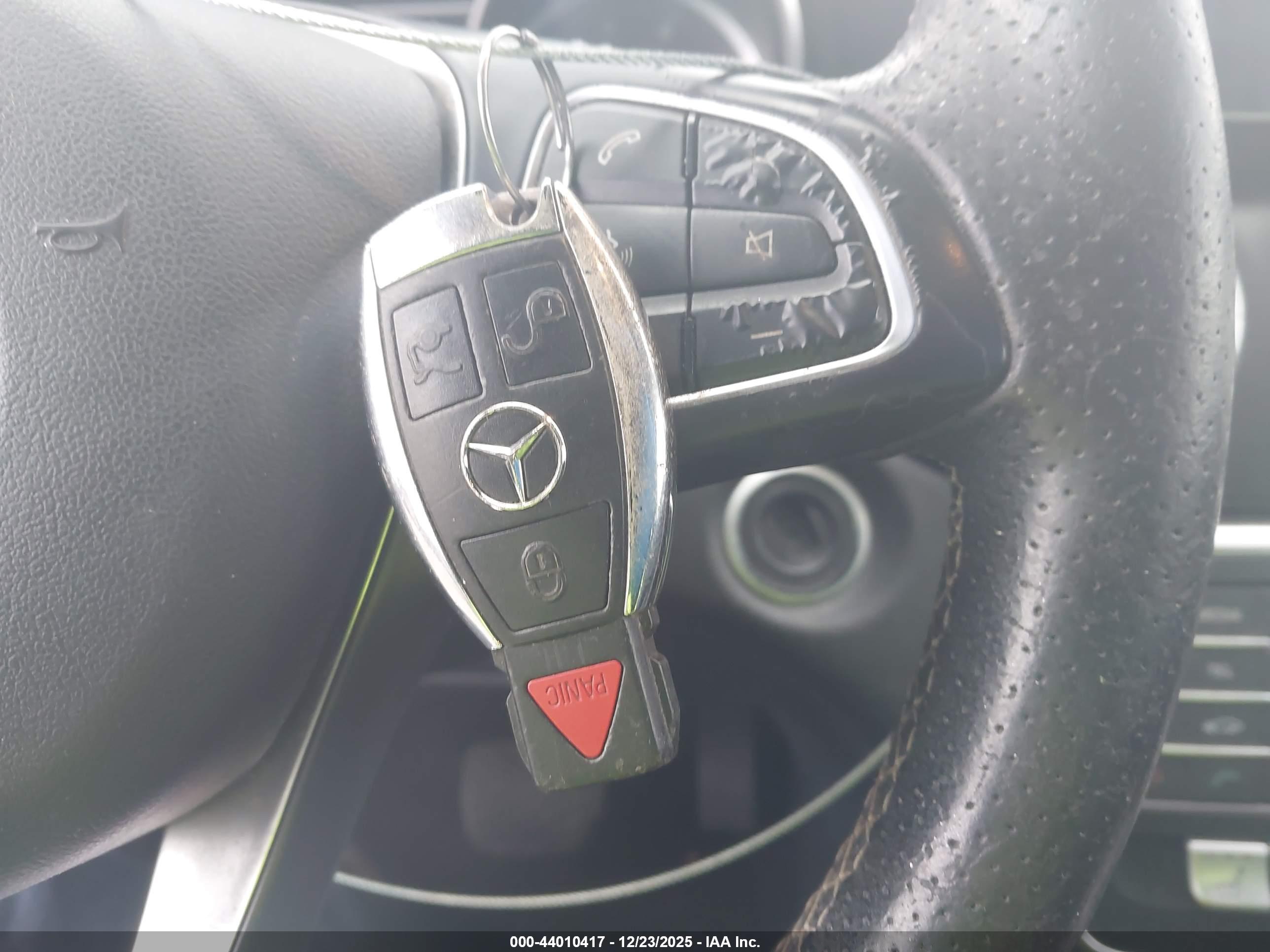 MERCEDES-BENZ CLA image 11