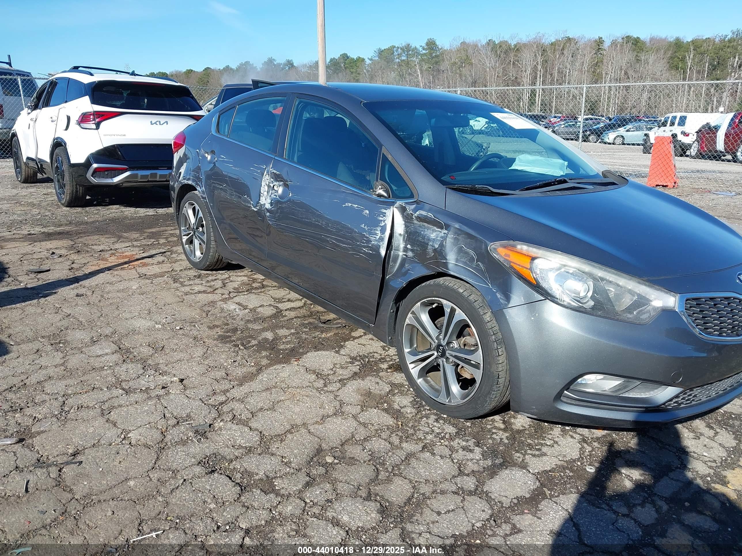 KIA FORTE image 6
