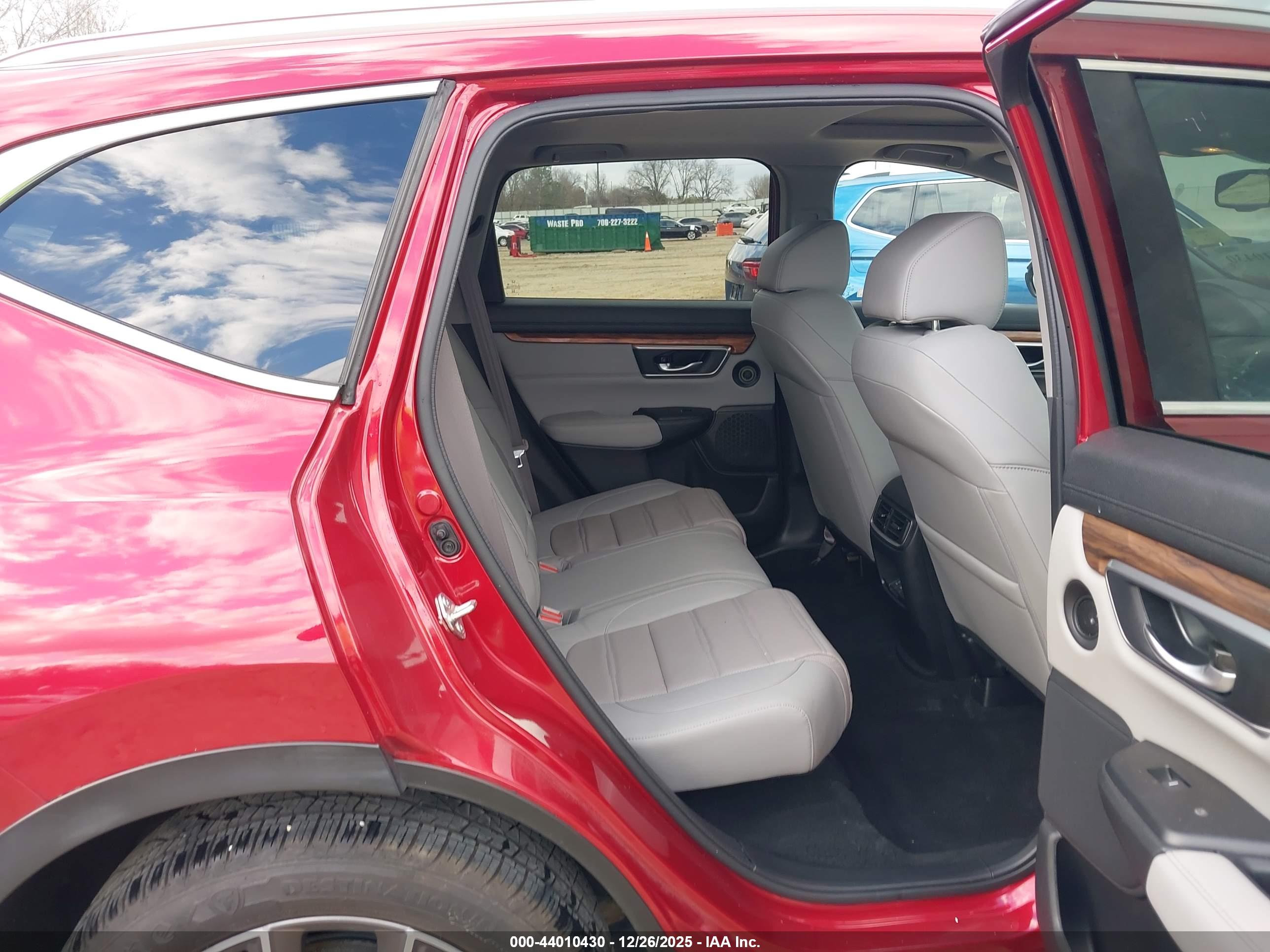 HONDA CR-V image 8