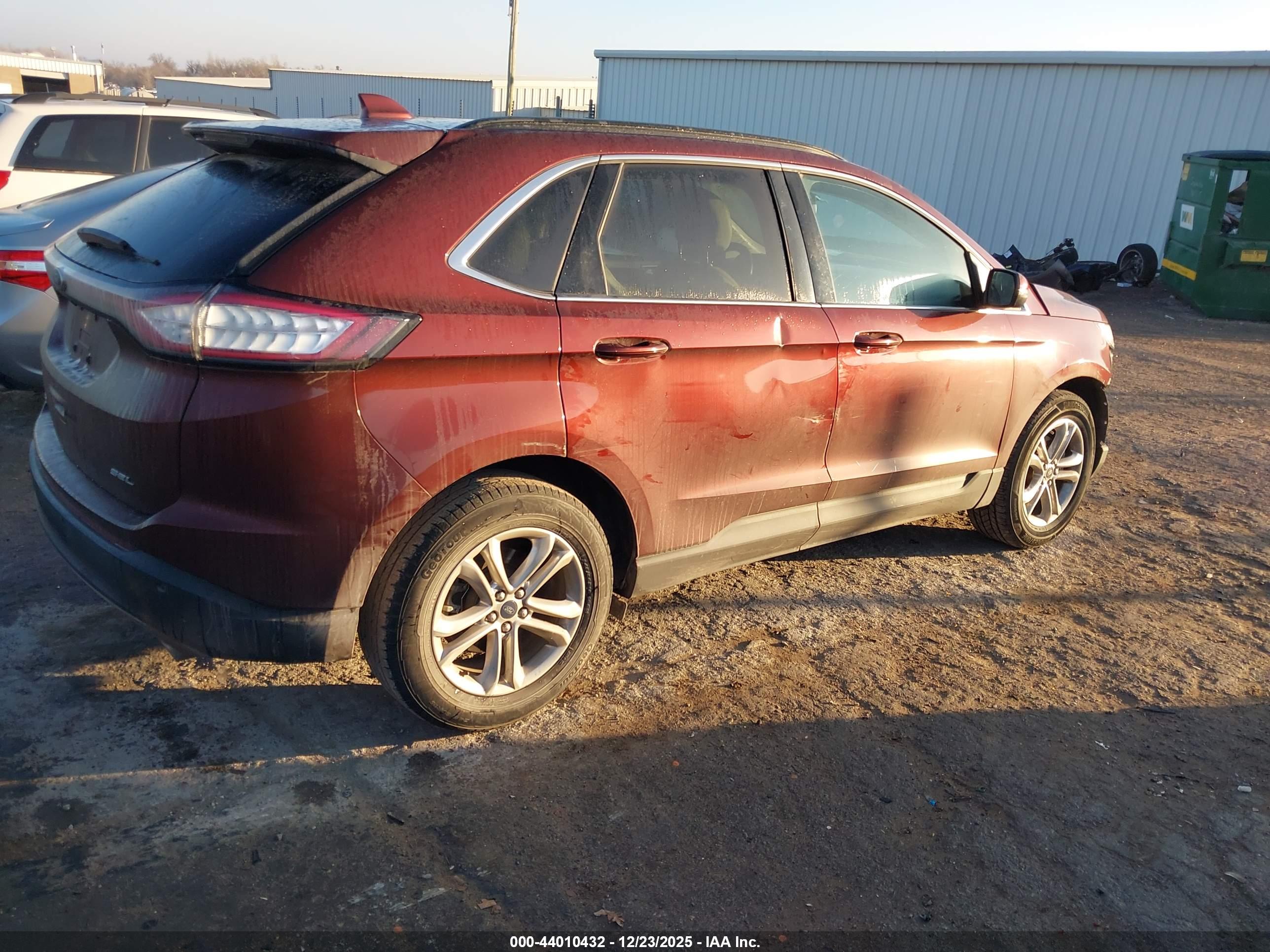 FORD EDGE image 4