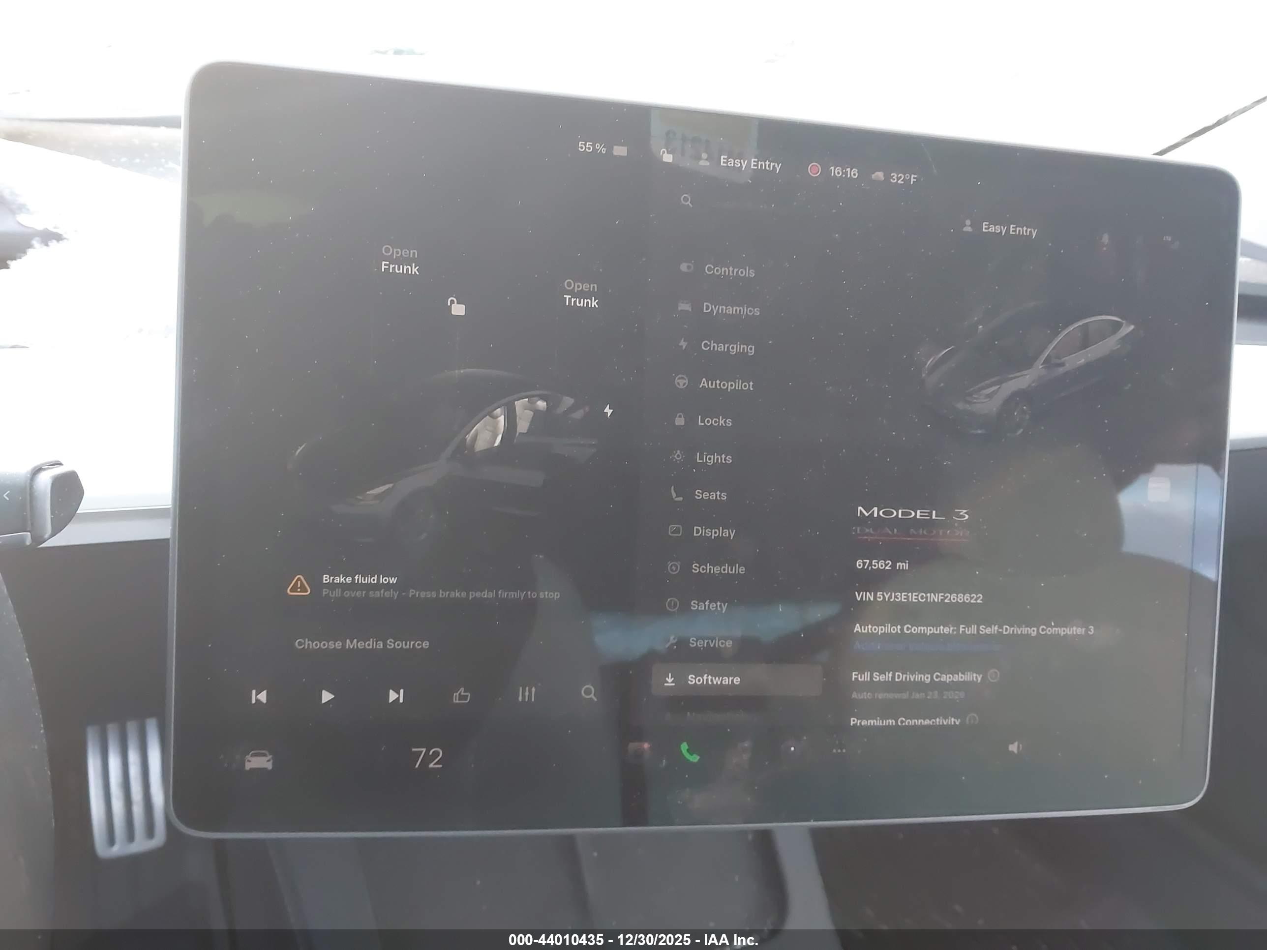 TESLA MODEL image 7