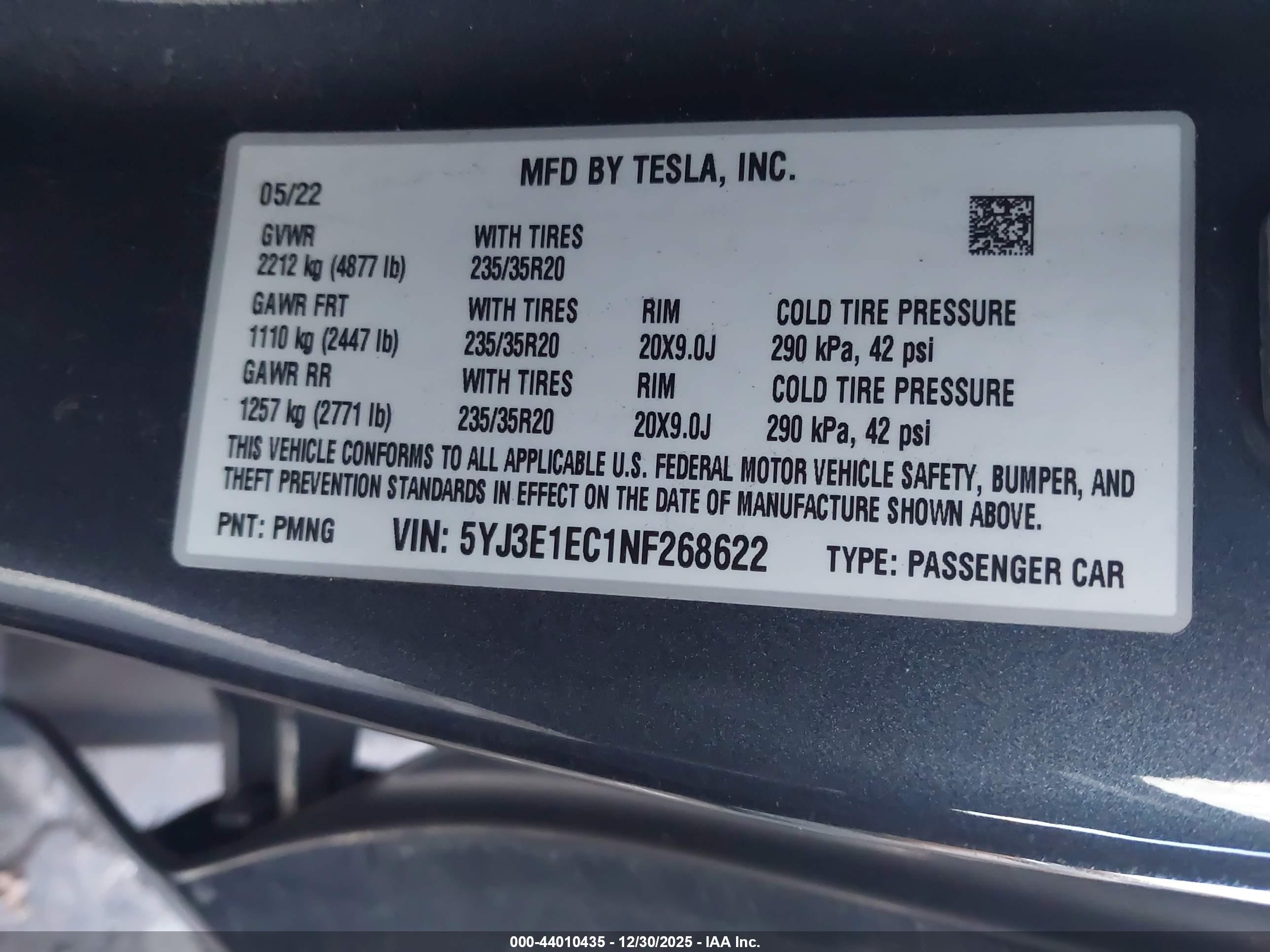 TESLA MODEL image 9