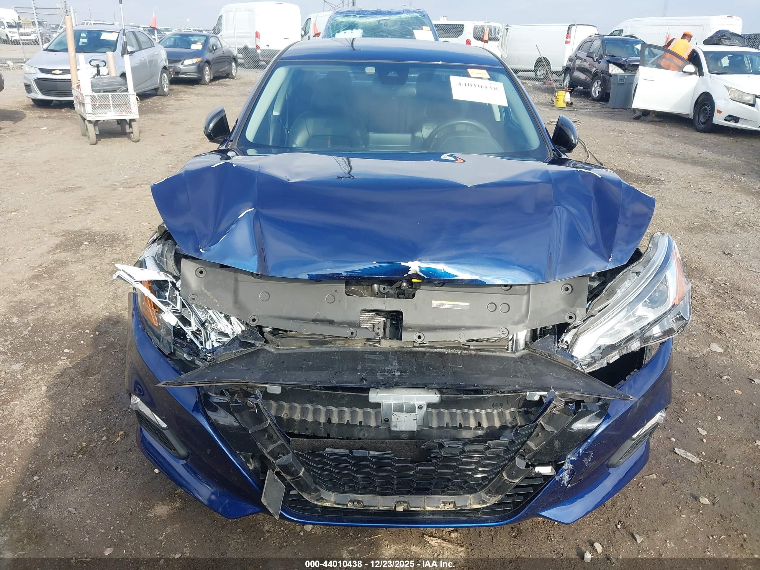 NISSAN ALTIMA image 6