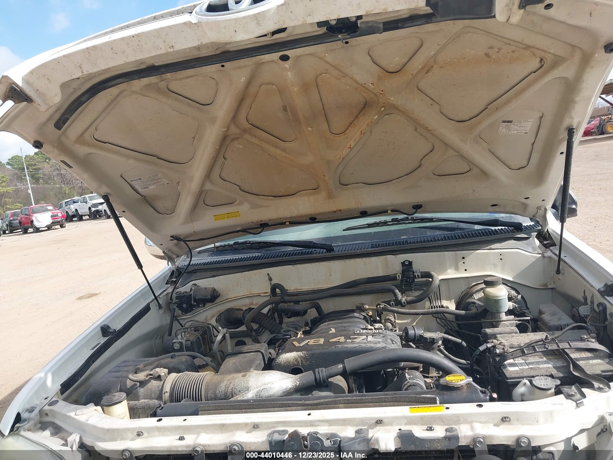 TOYOTA SEQUOIA image 10