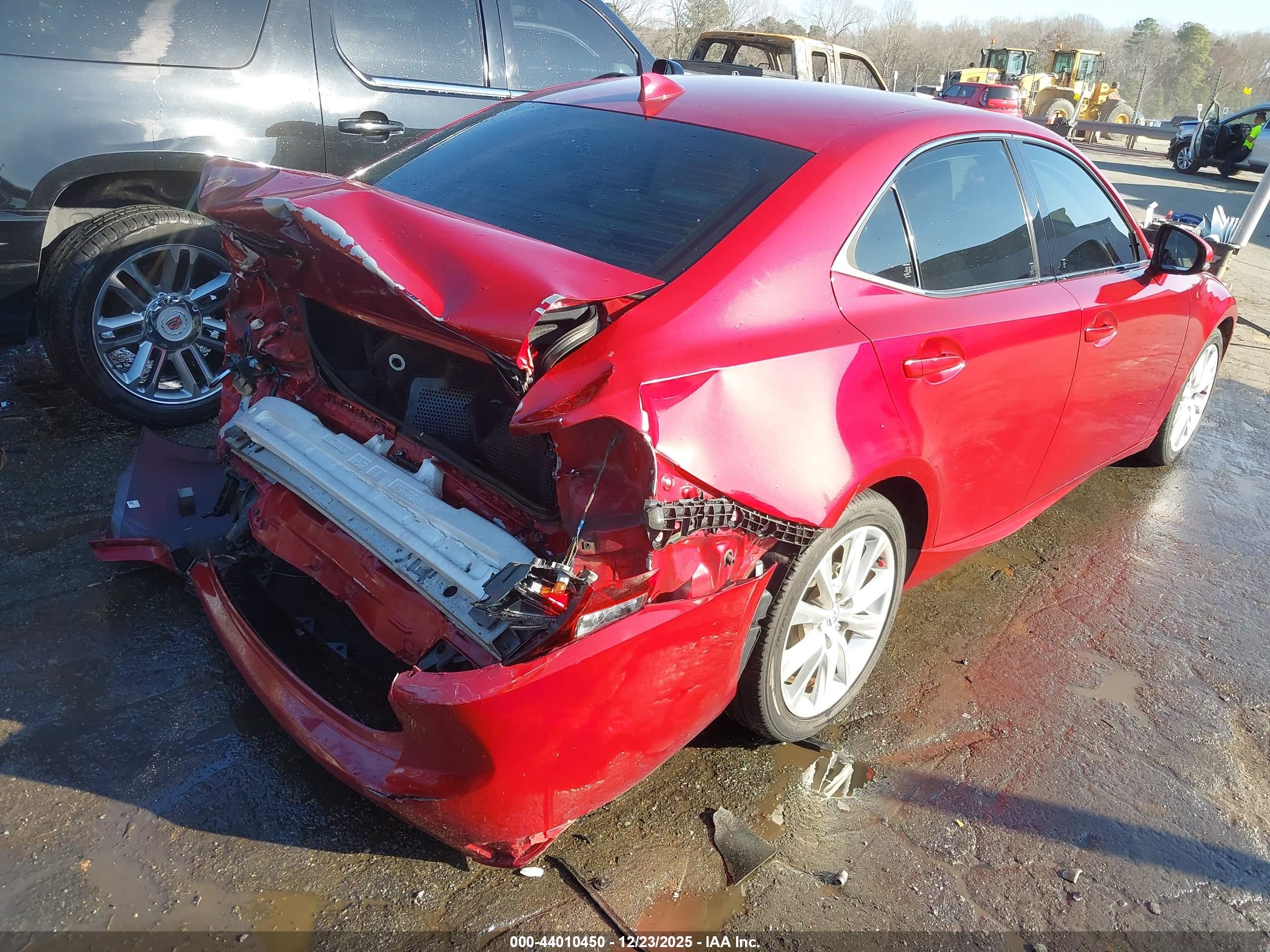LEXUS IS image 4