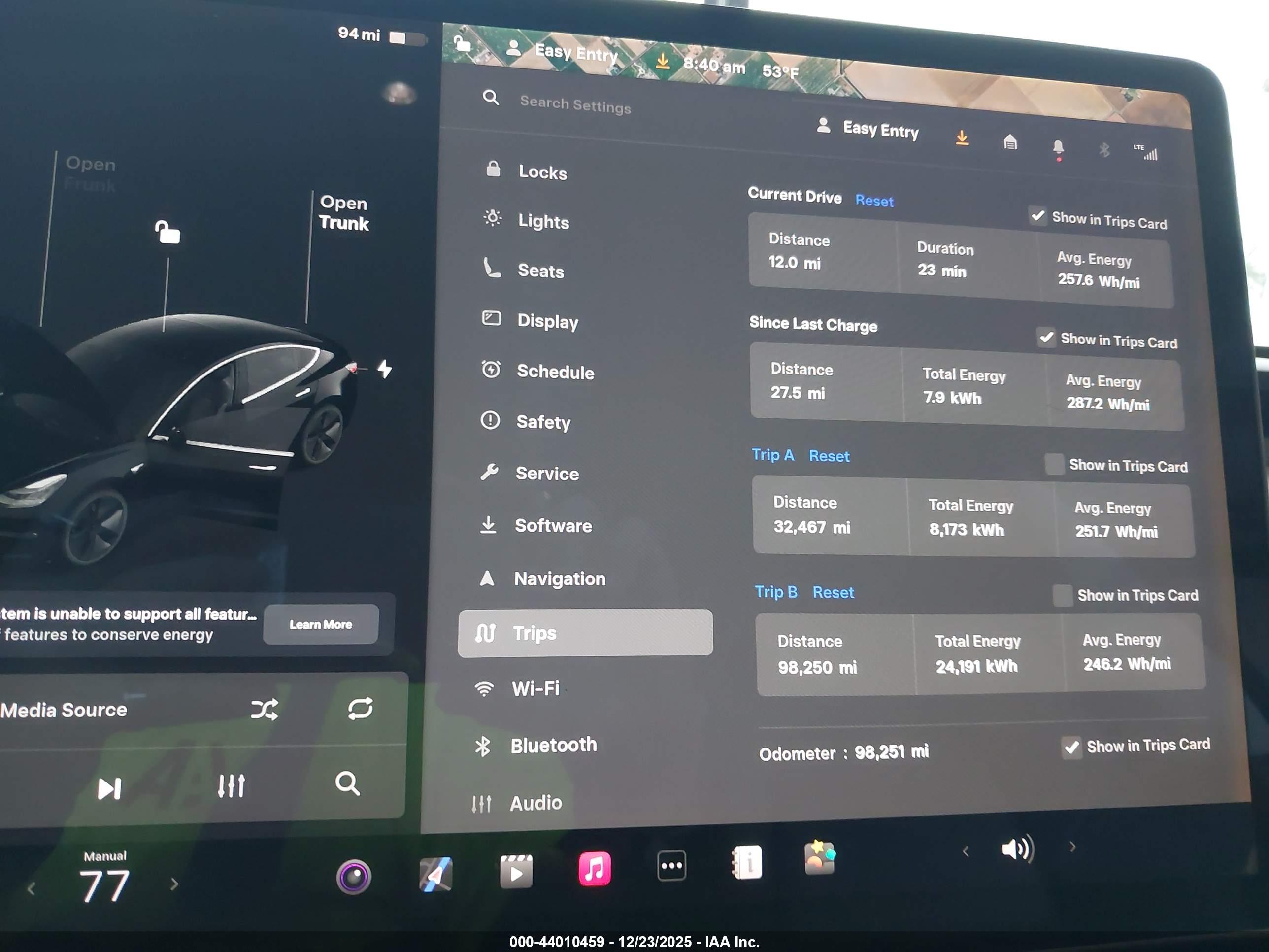 TESLA MODEL image 7