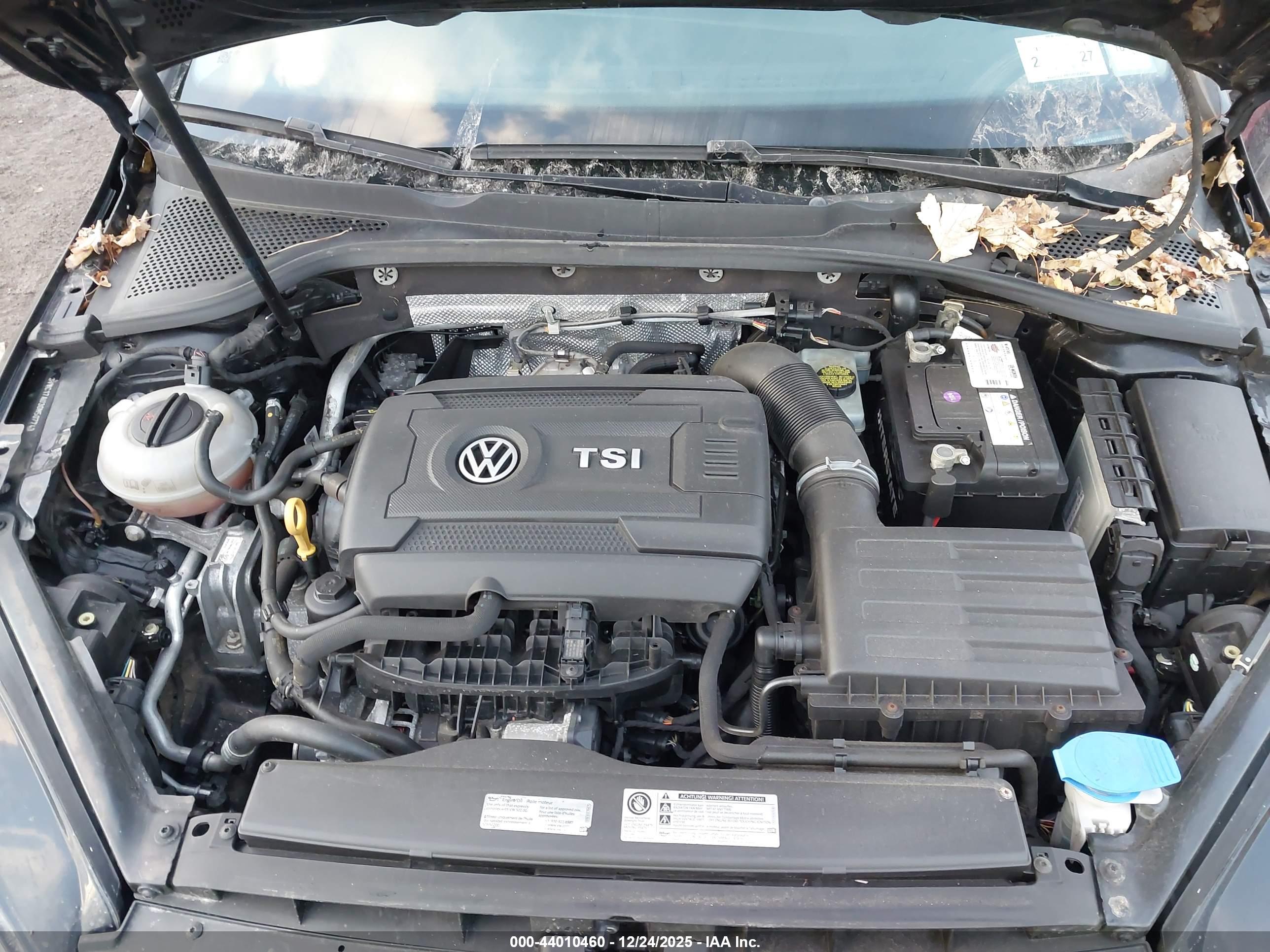 VOLKSWAGEN GOLF image 10