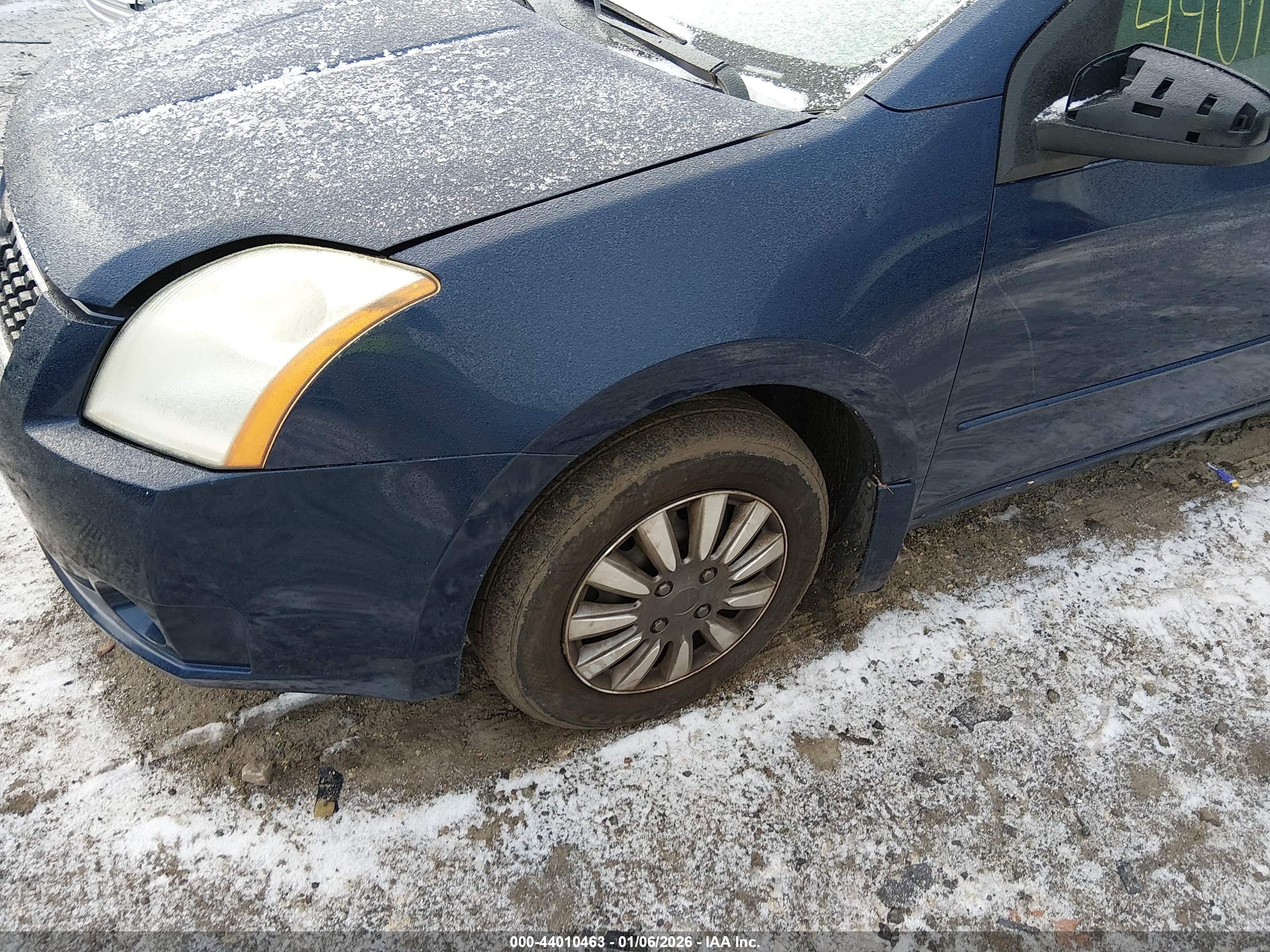 NISSAN SENTRA image 2