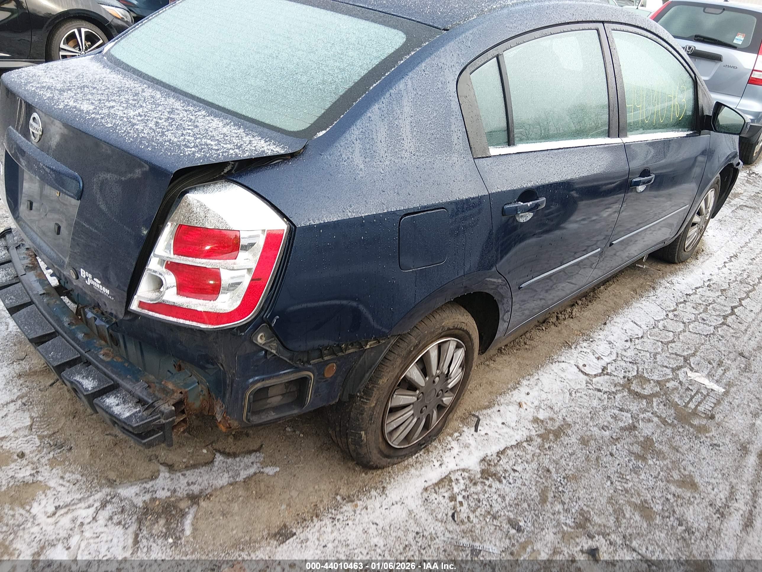 NISSAN SENTRA image 4