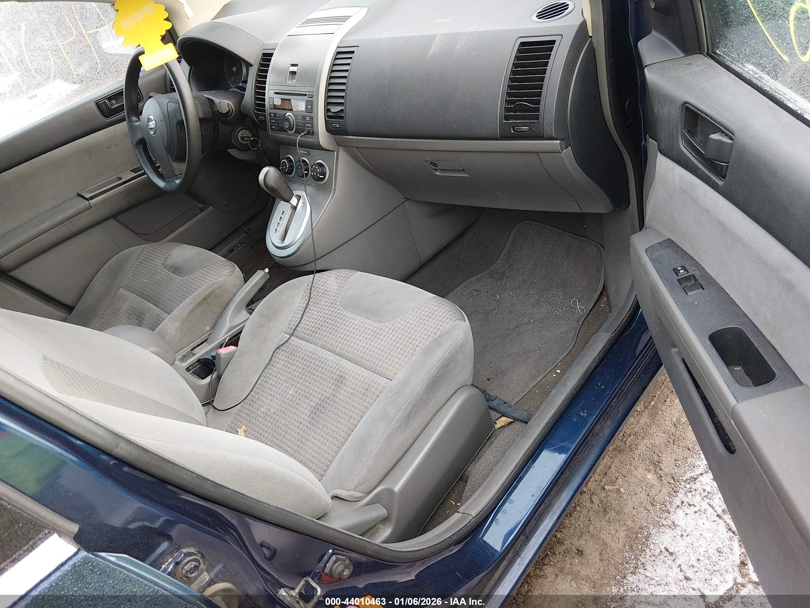 NISSAN SENTRA image 5